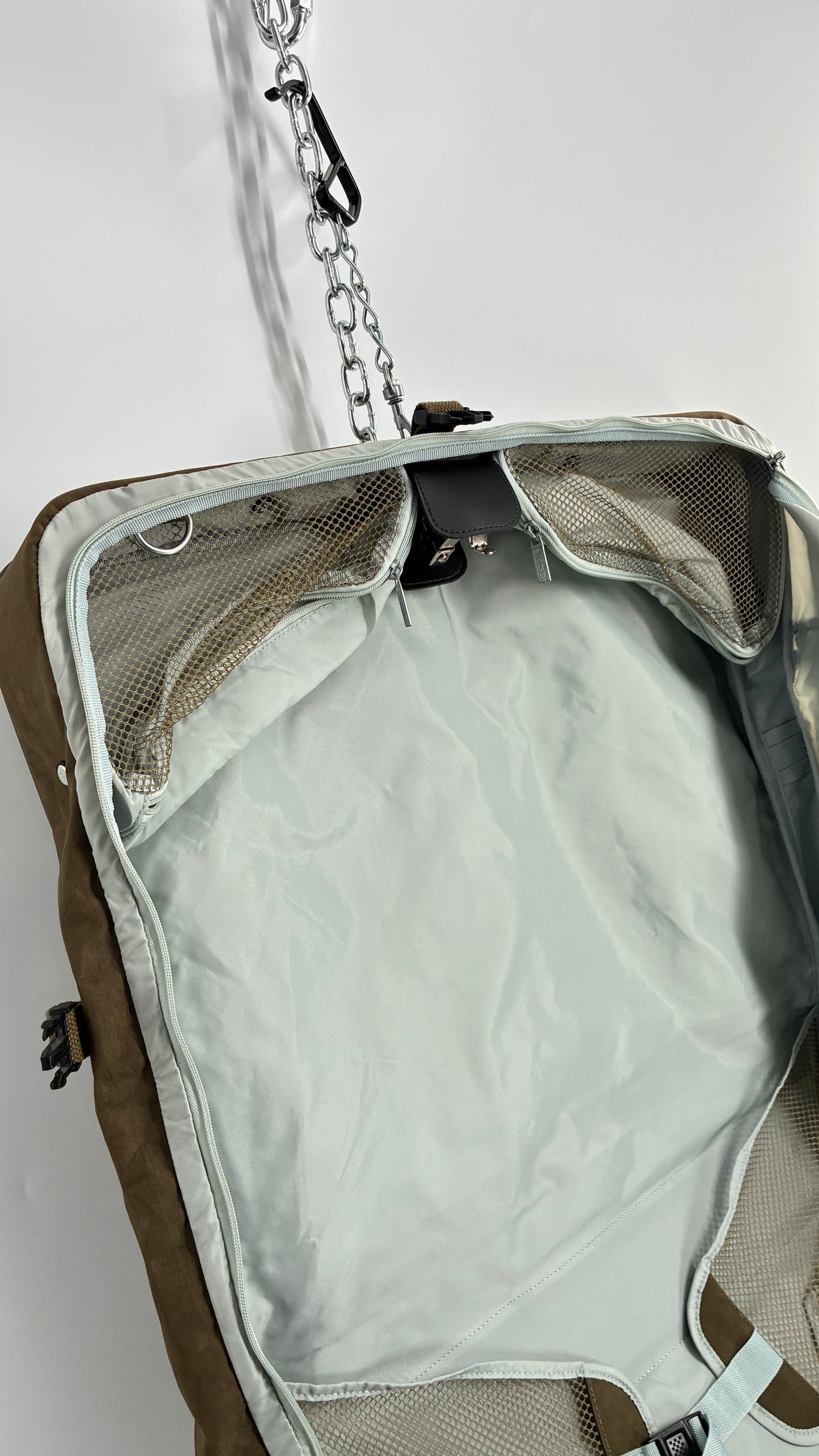 Vintage KIPLING Folding Travel Clothing Organizer Garment Bag