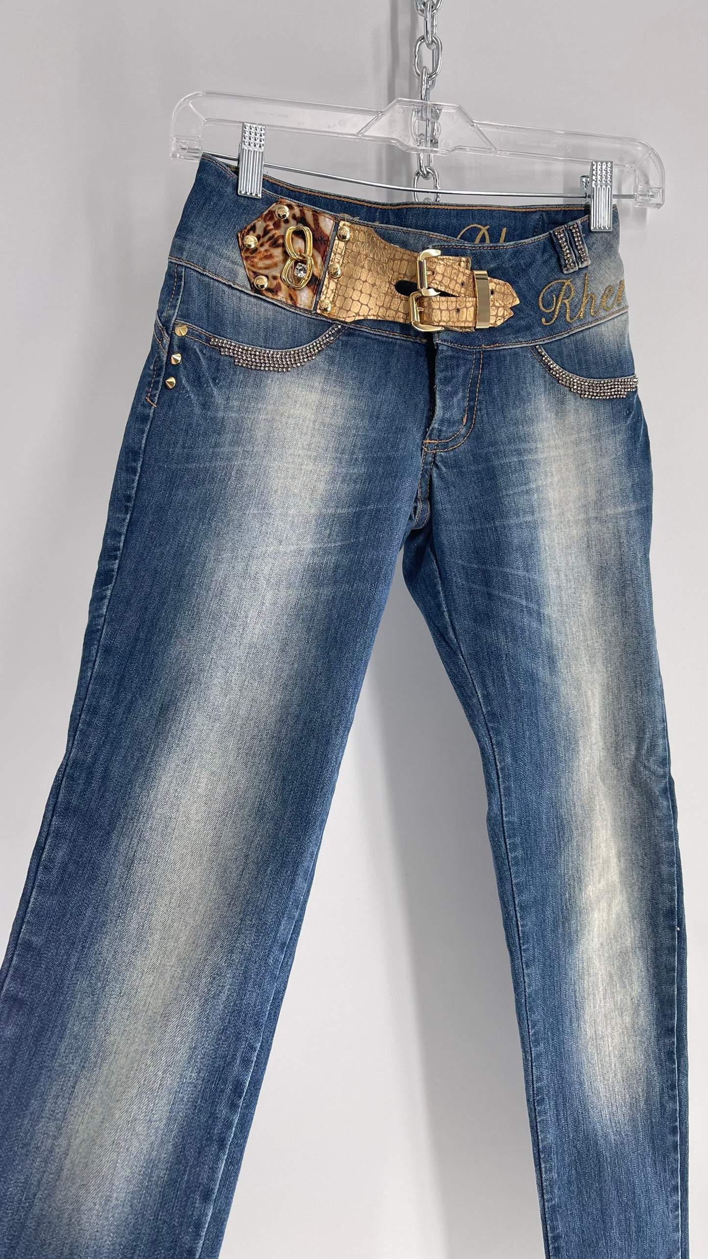 Vintage Brazilian Rhero Jean with Gold Leopard Buckle and Bum Chain (36)