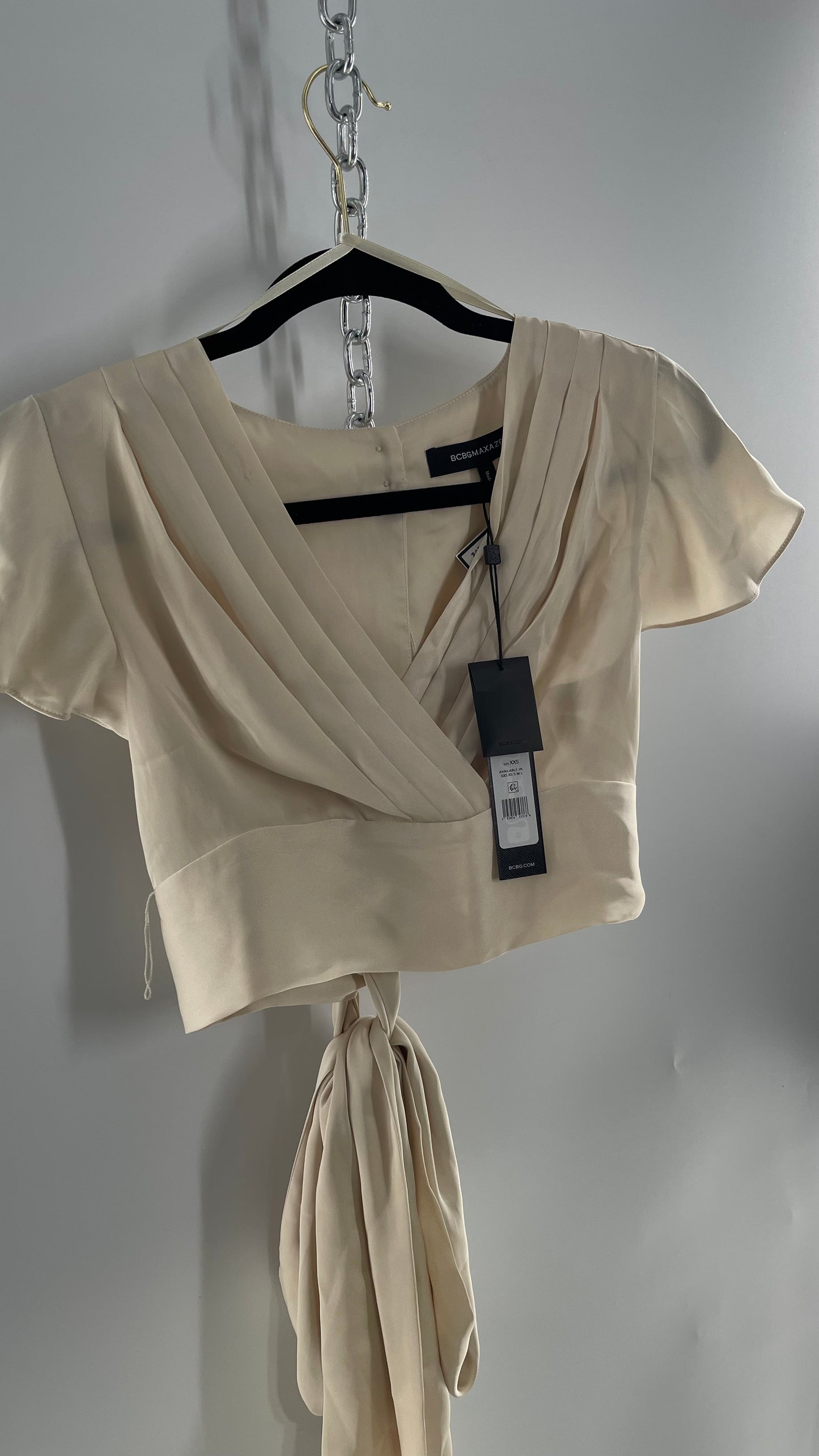 BCBGMAXAZRIA Off White Ivory Satin Tie Around Waist Cropped Blouse with Button Back and Tags Attached (XXS)