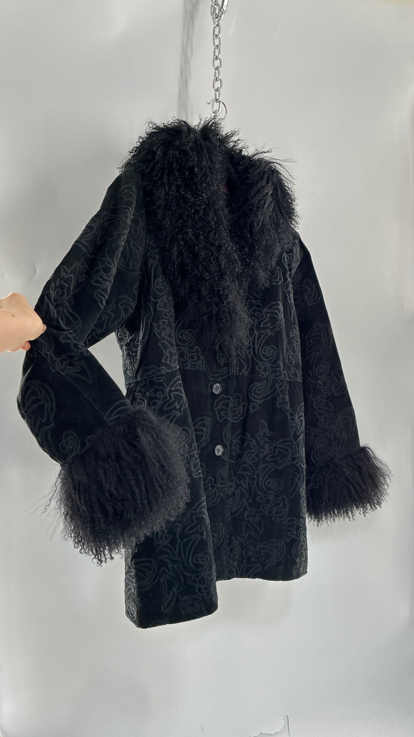 Vintage PHASE TWO Embroidered Black Genuine Suede Leather Coat with Mongolian Fur Collar and Cuffs (XXL)