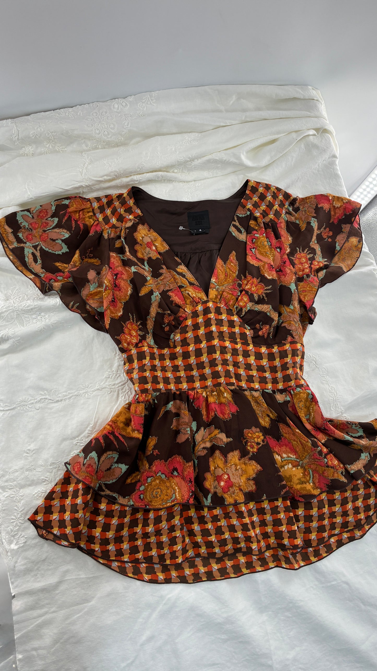 Vintage ANNA SUI 100% Silk Orange and Brown Mixed Pattern Blouse (4)