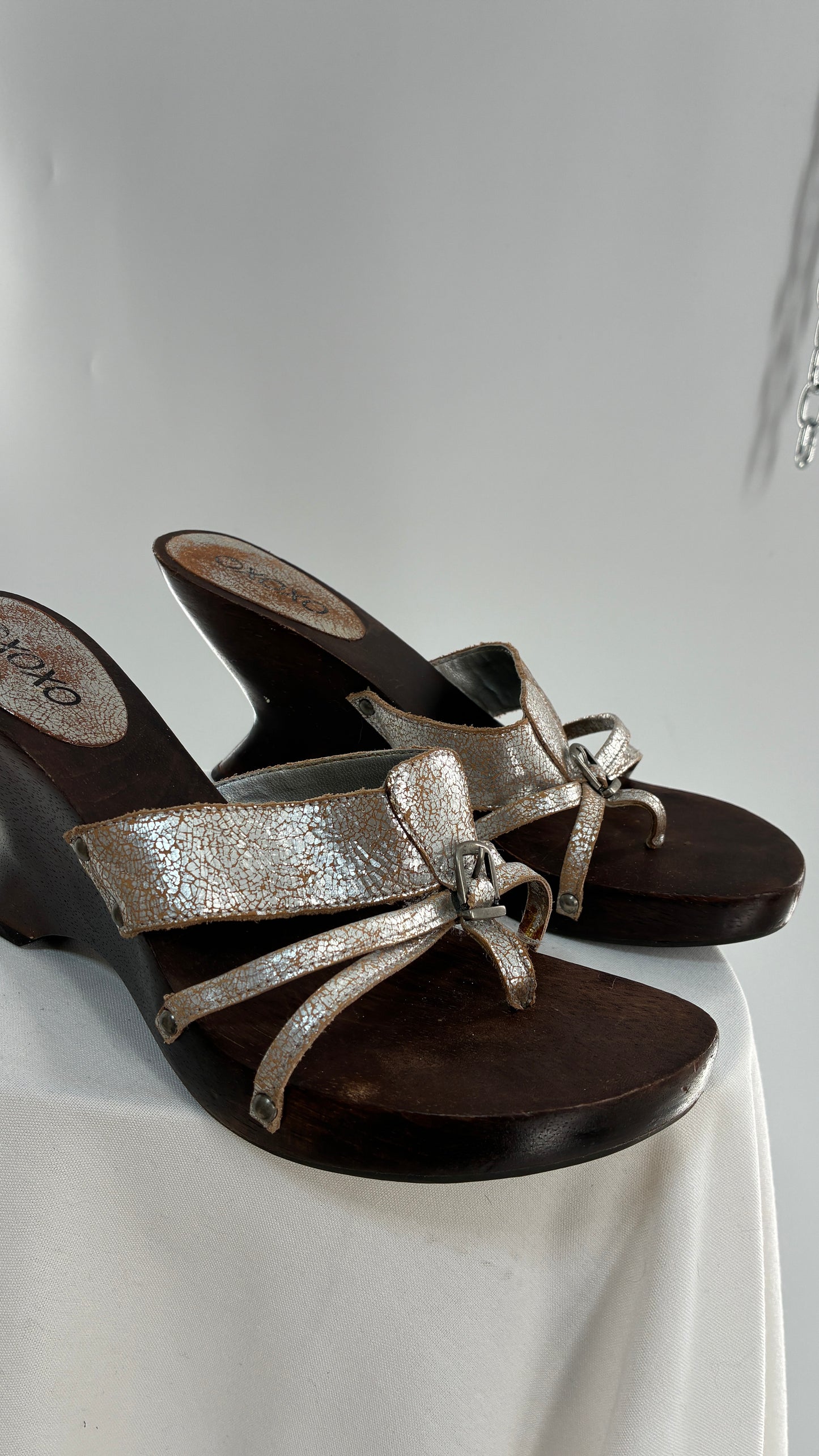 Vintage XOXO Wooden Wedge Heel with Silver Caging (9)