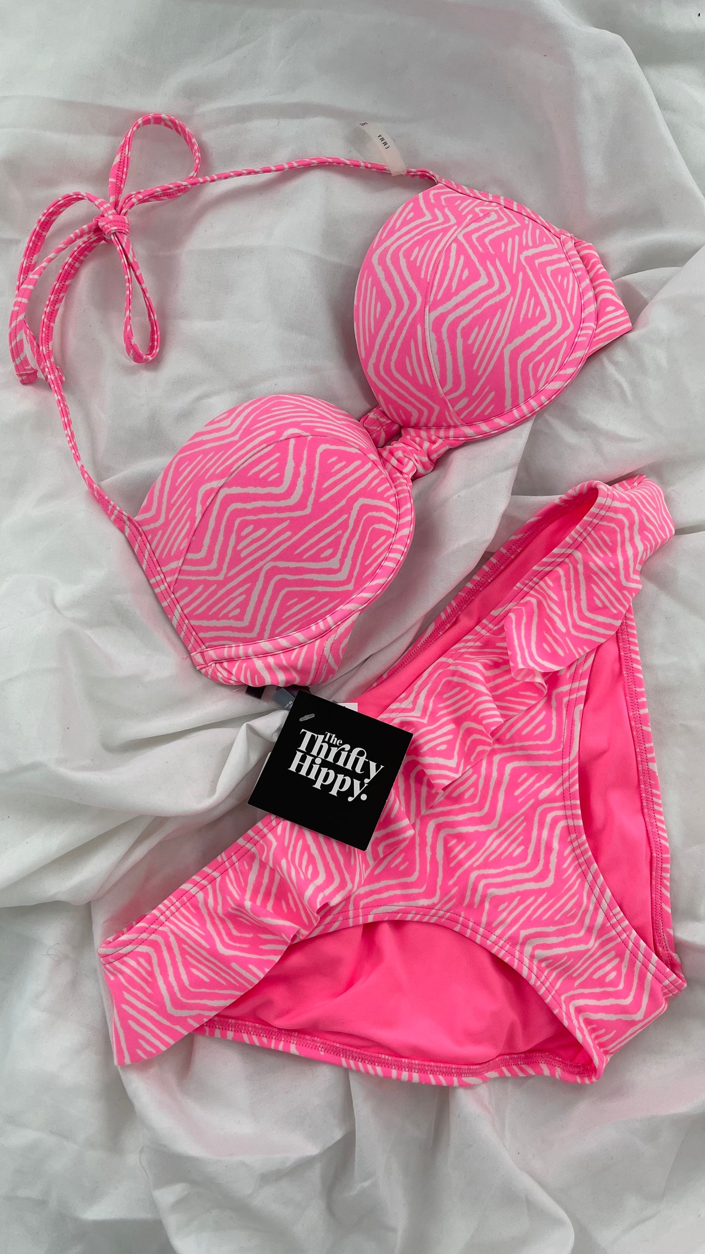 AERIE Pink Swim Set with Padded Underwire Top and Ruffled Bottoms (34C/M)