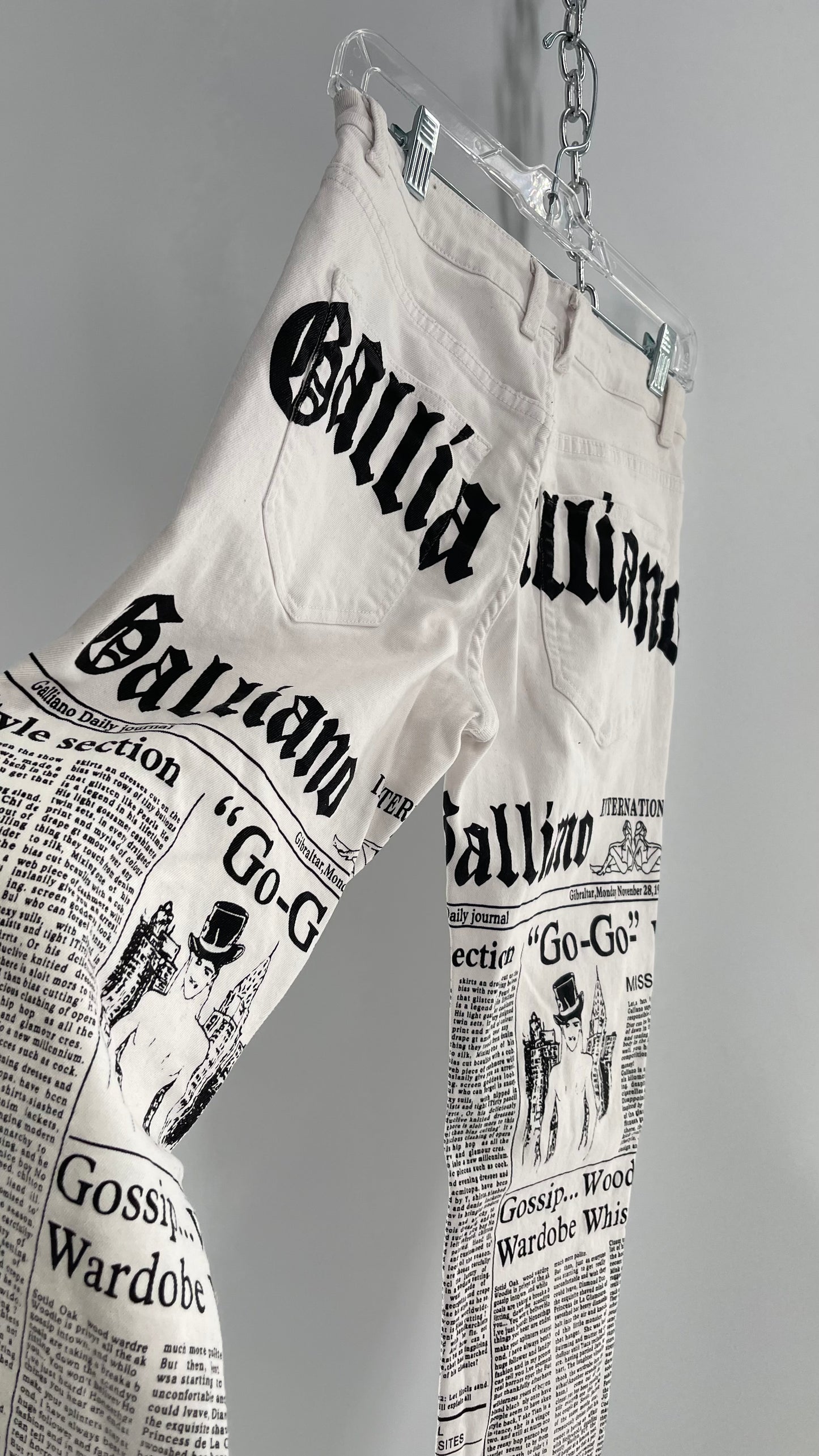 Knockoff Galliano White and Black Newsletter Jeans (C) (28)