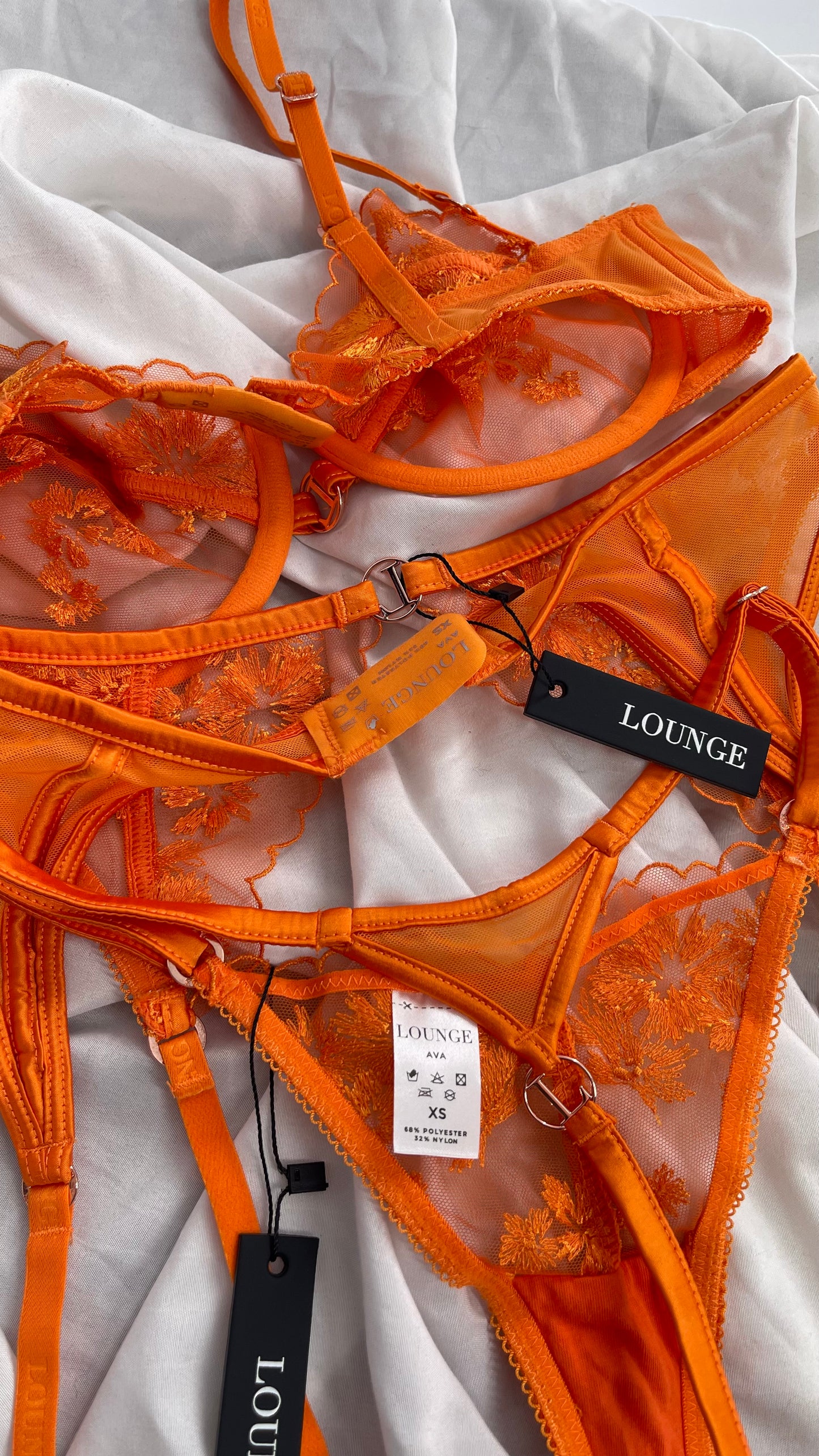 LOUNGE Orange Ava Bra, Garter and Panty Set with Tags Attached (32C, XS)