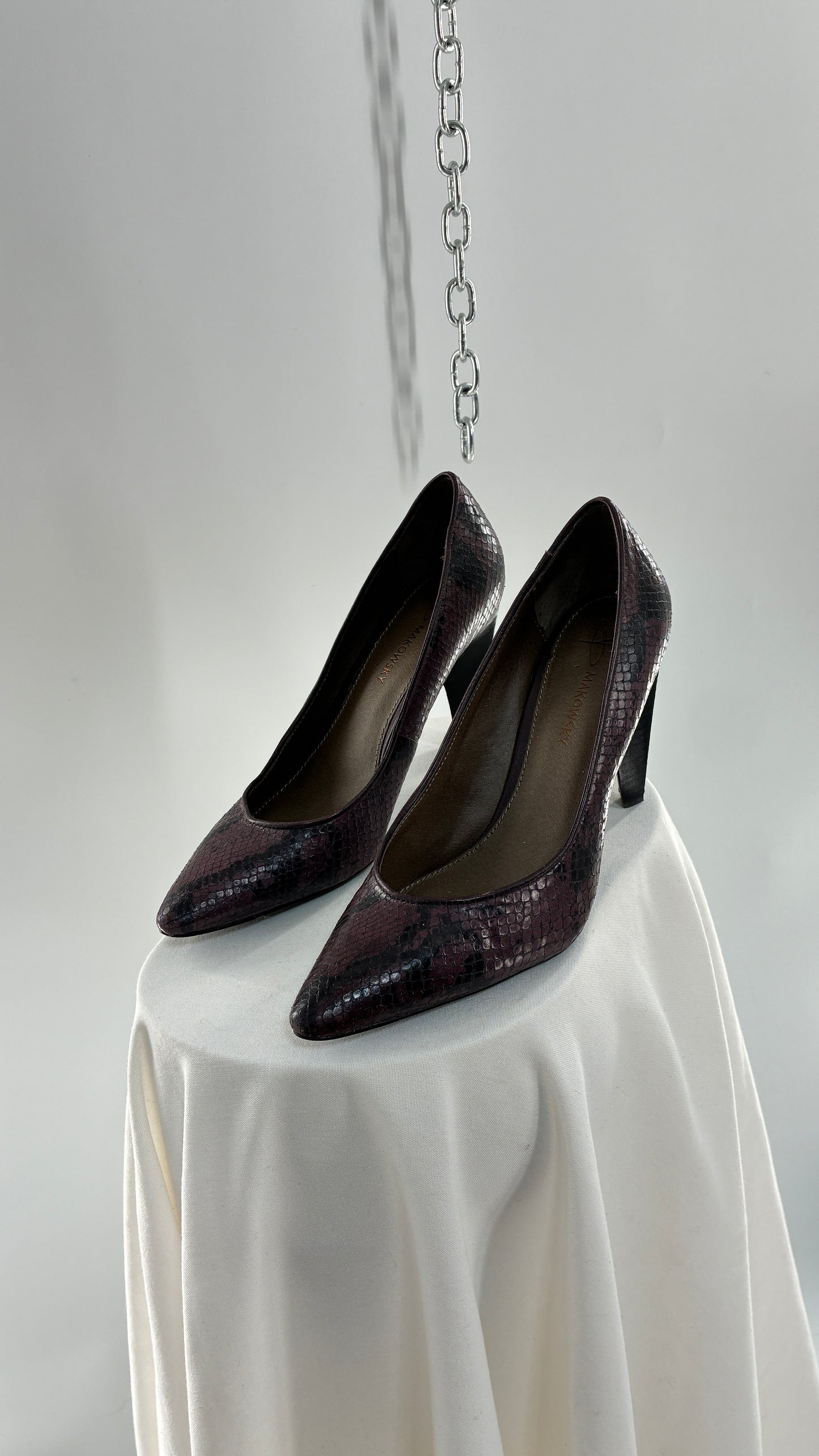 Vintage B MAKOWSKY Snake Embossed Pointed Toe Heel with Block Heel (9.5)