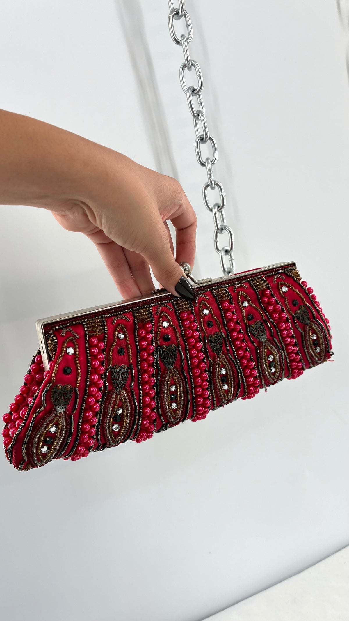 Vintage Red Paisley Beaded Kiss-Lock Evening Bag With Chain Strap
