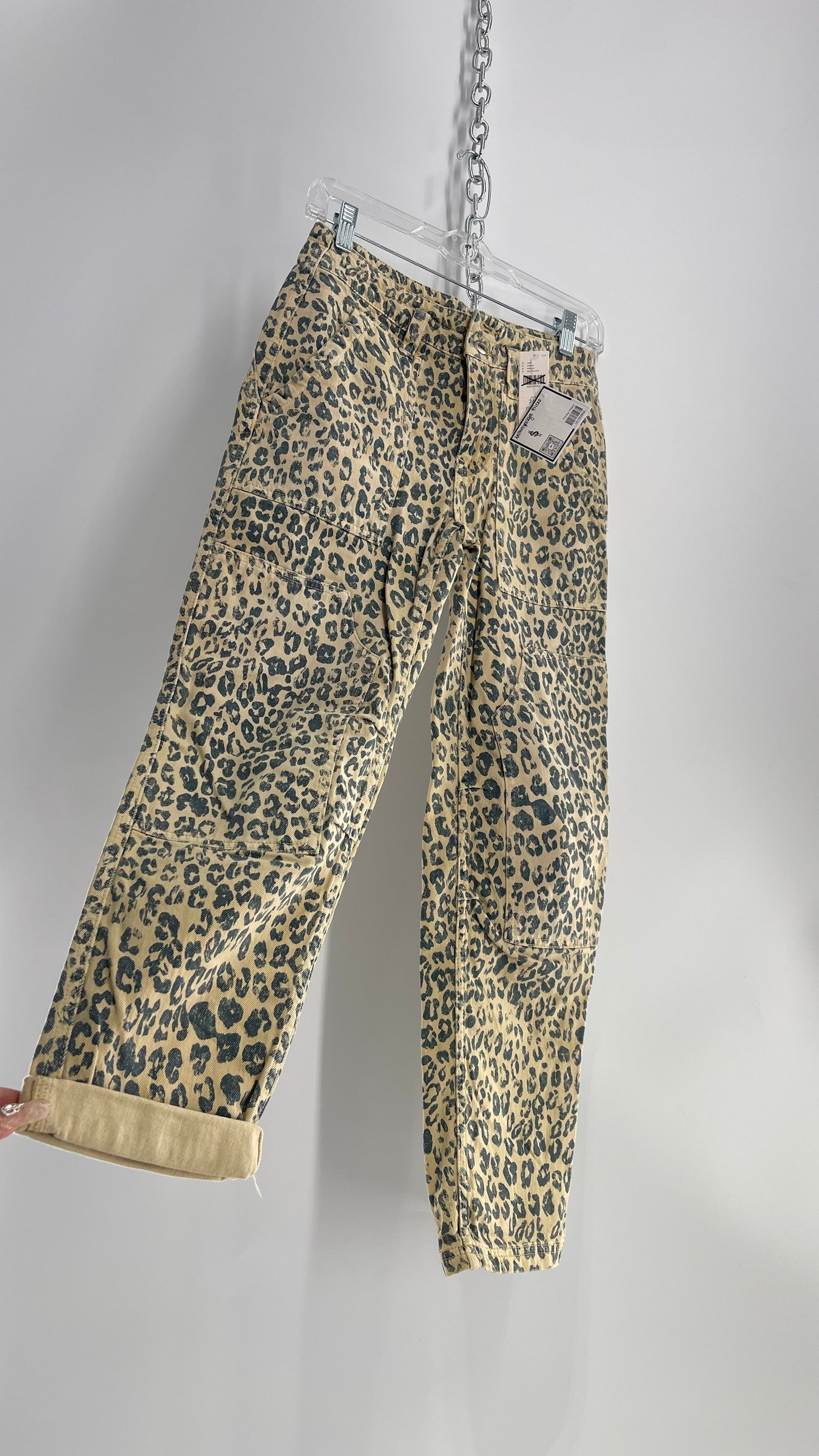 Pilcro Anthropologie Beige Blue Faded Leopard Carpenter Pant with Tags (24P)