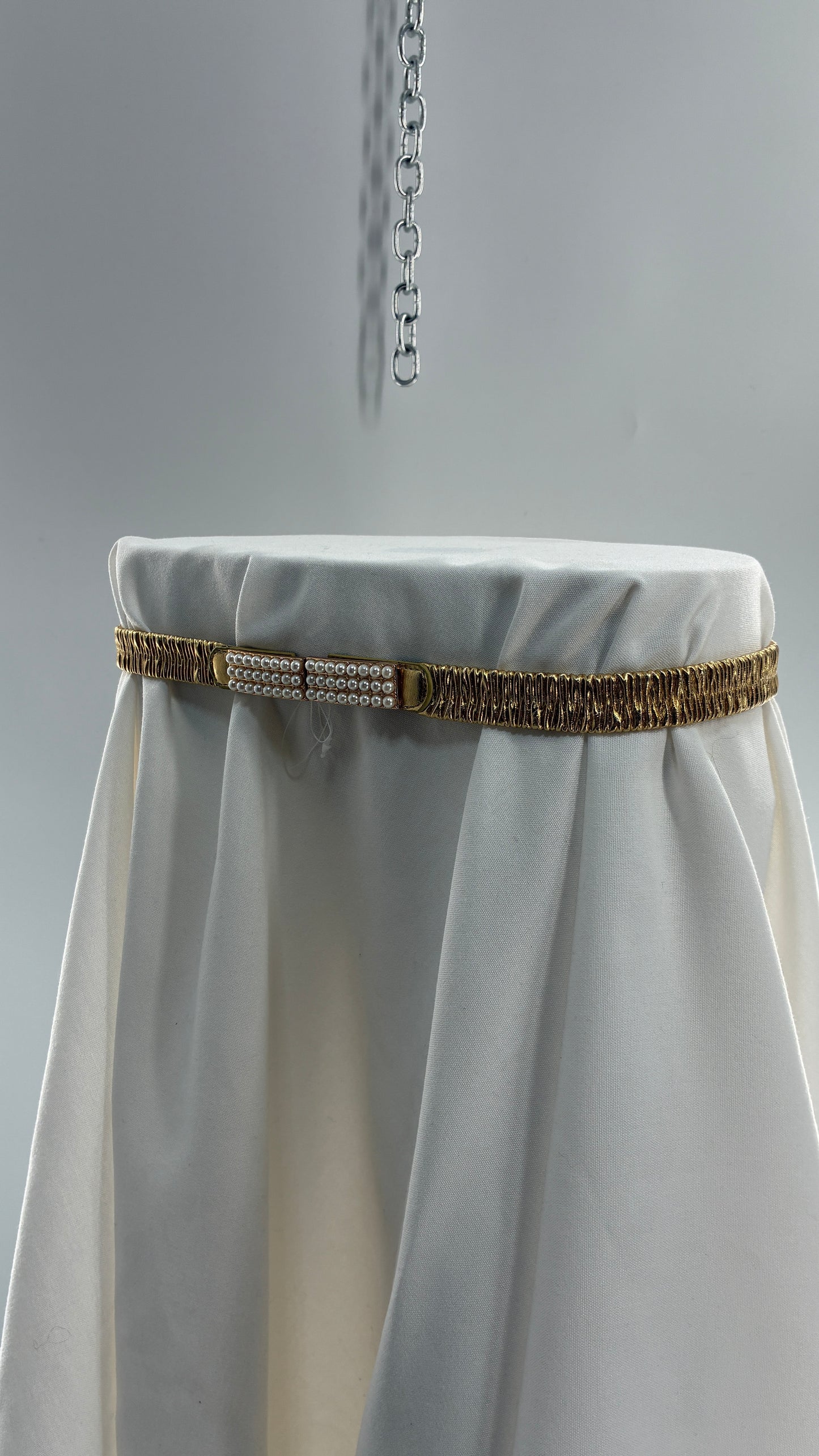 Vintage Gold Stretchy Belt with Pearl Buckle Detail (M/L)