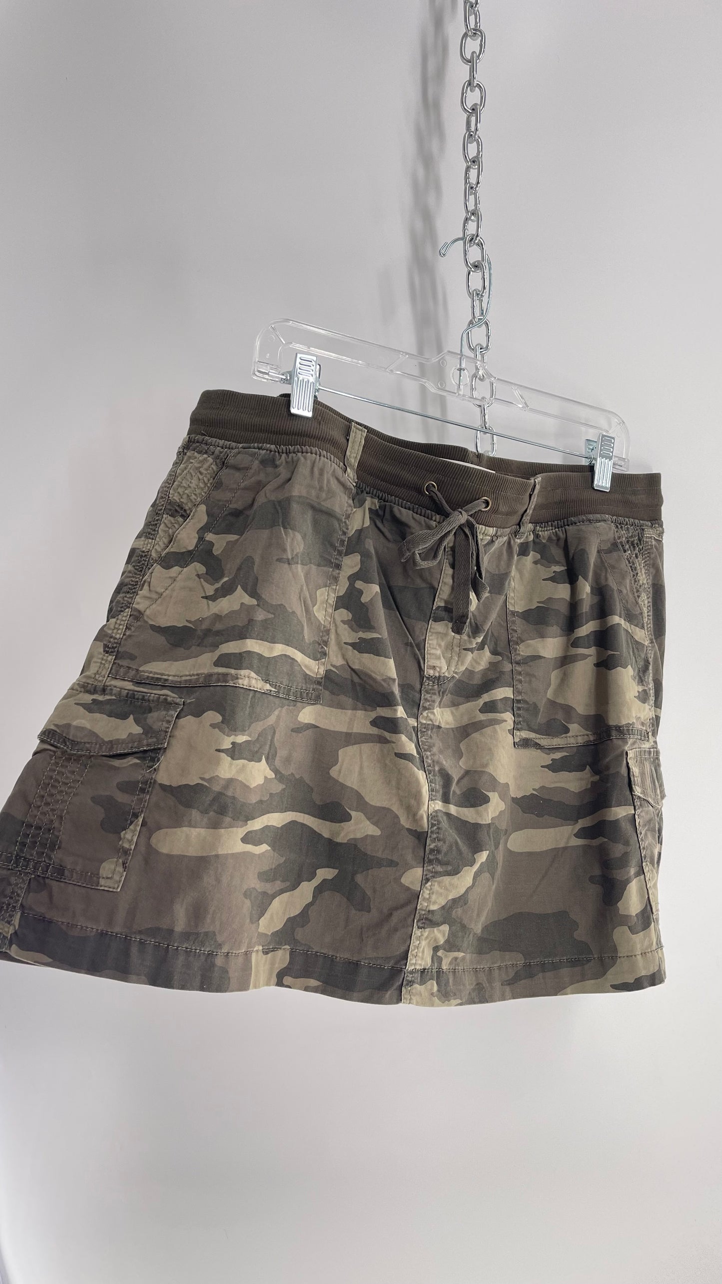 Vintage Camo Mini Skirt with Cargo Side Pockets (XL)