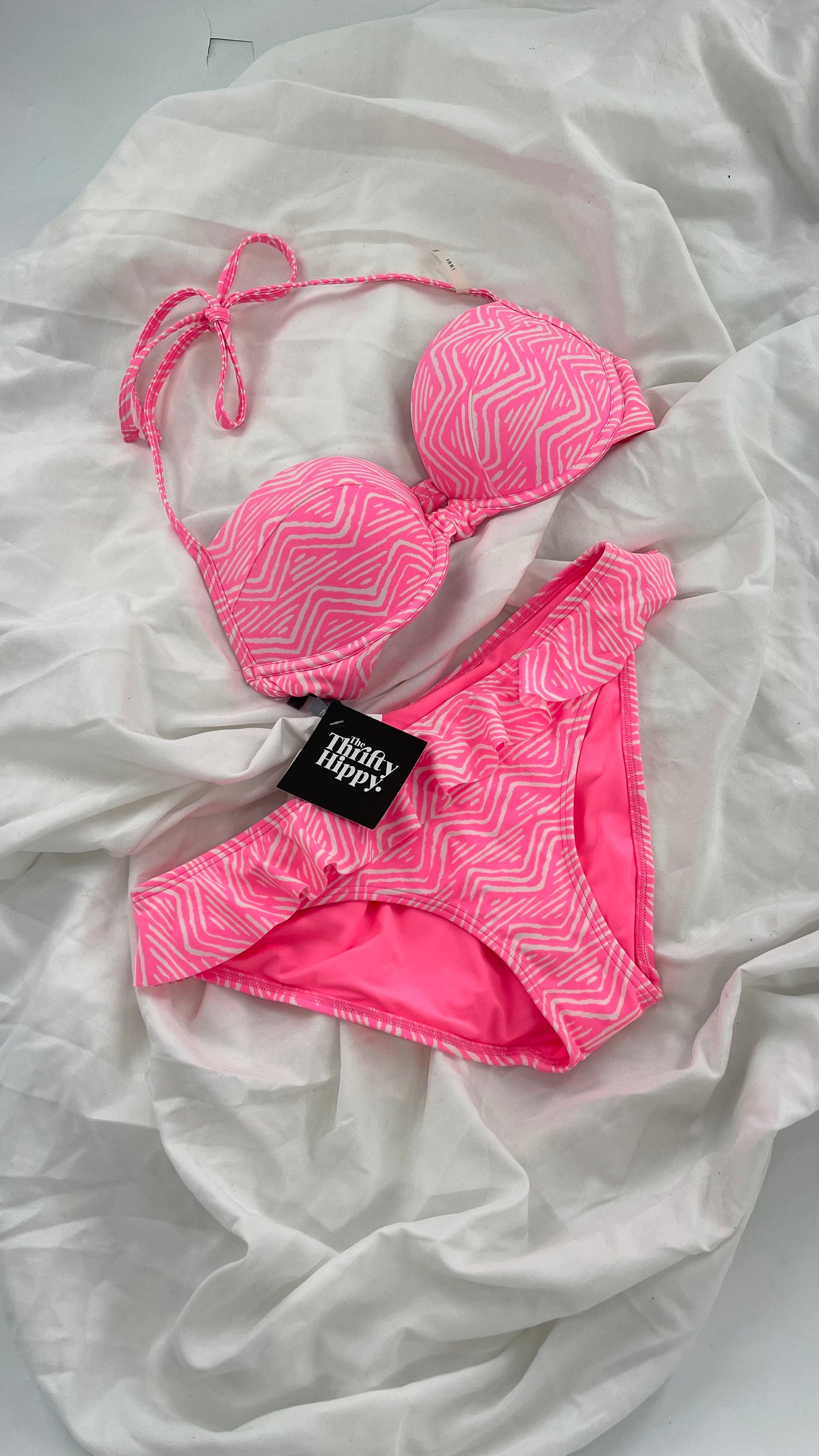 AERIE Pink Swim Set with Padded Underwire Top and Ruffled Bottoms (34C/M)