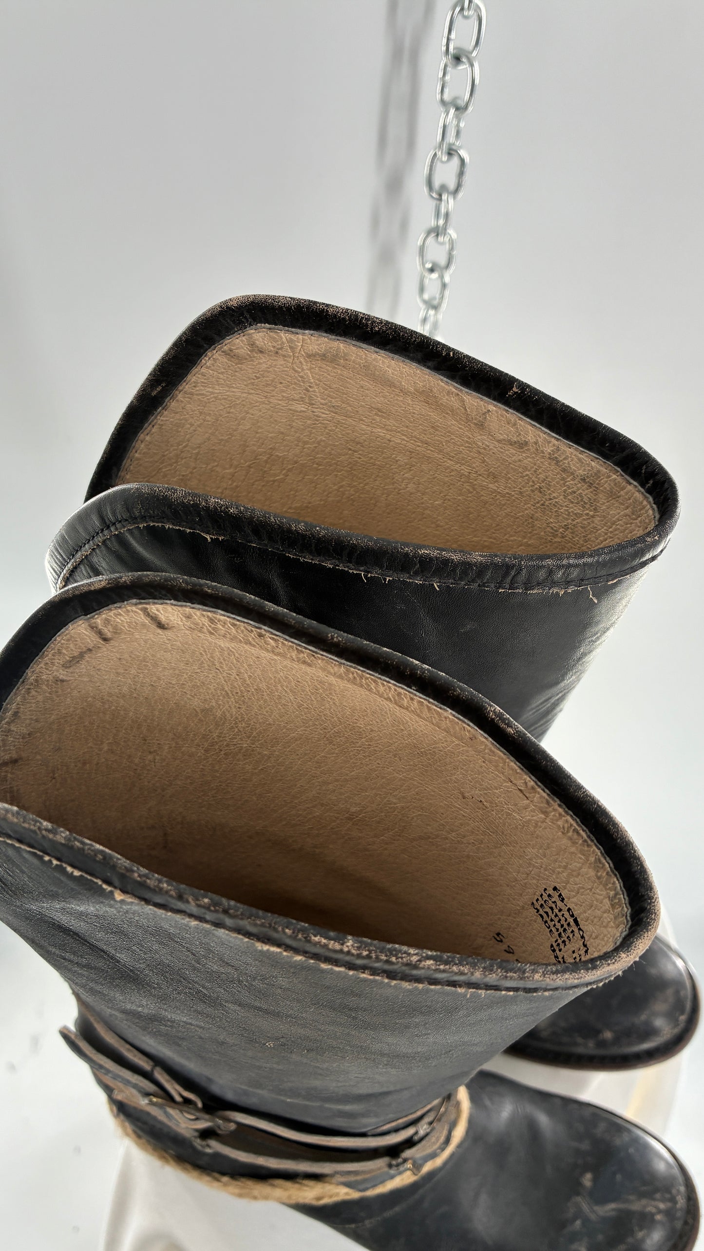 Vintage FREEBIRD Drove Distressed Black Leather Boot with Buckle Detailing (8)