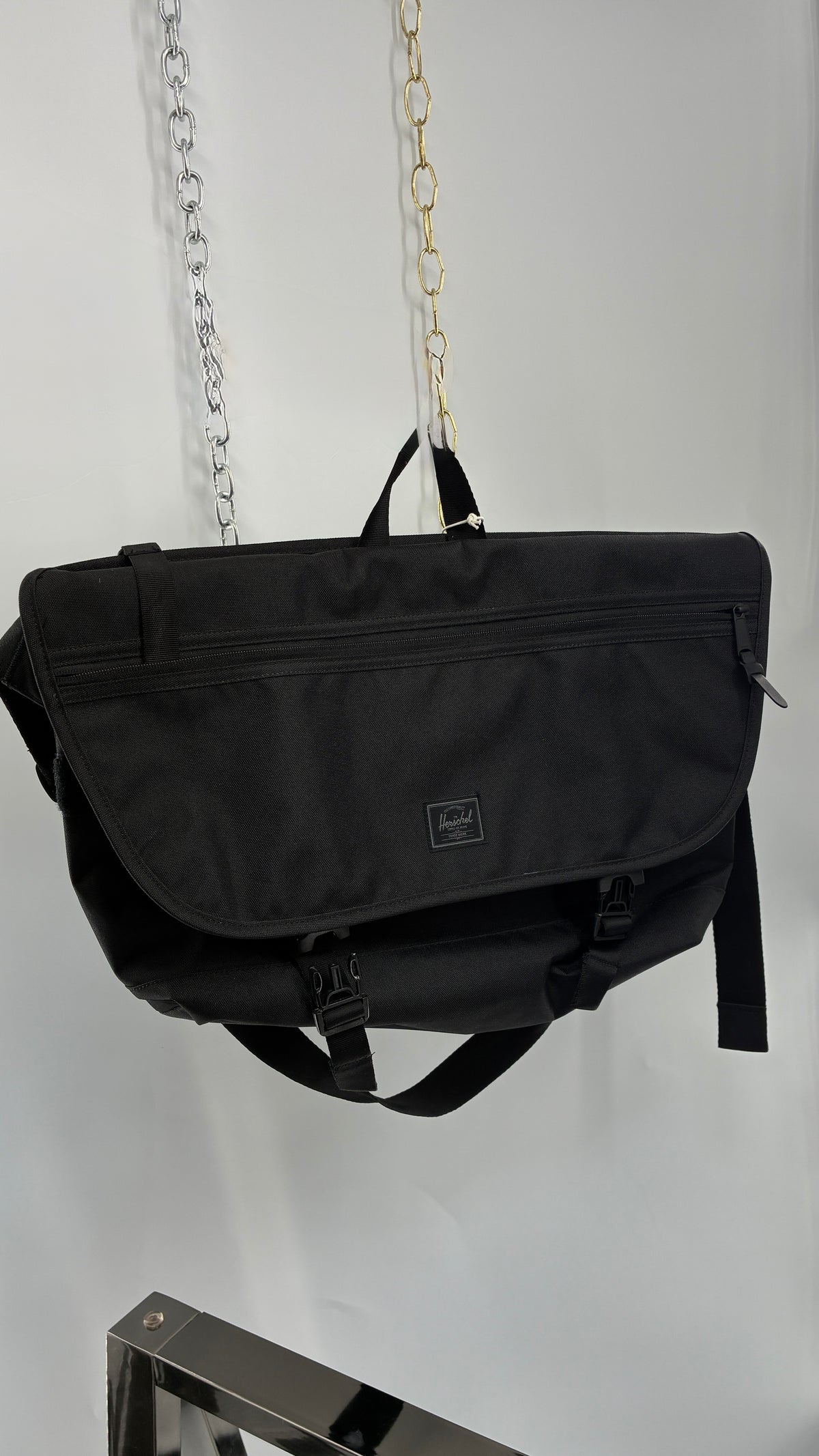Vintage HERSCHEL Cove Black Laptop Briefcase Bag with Tags
