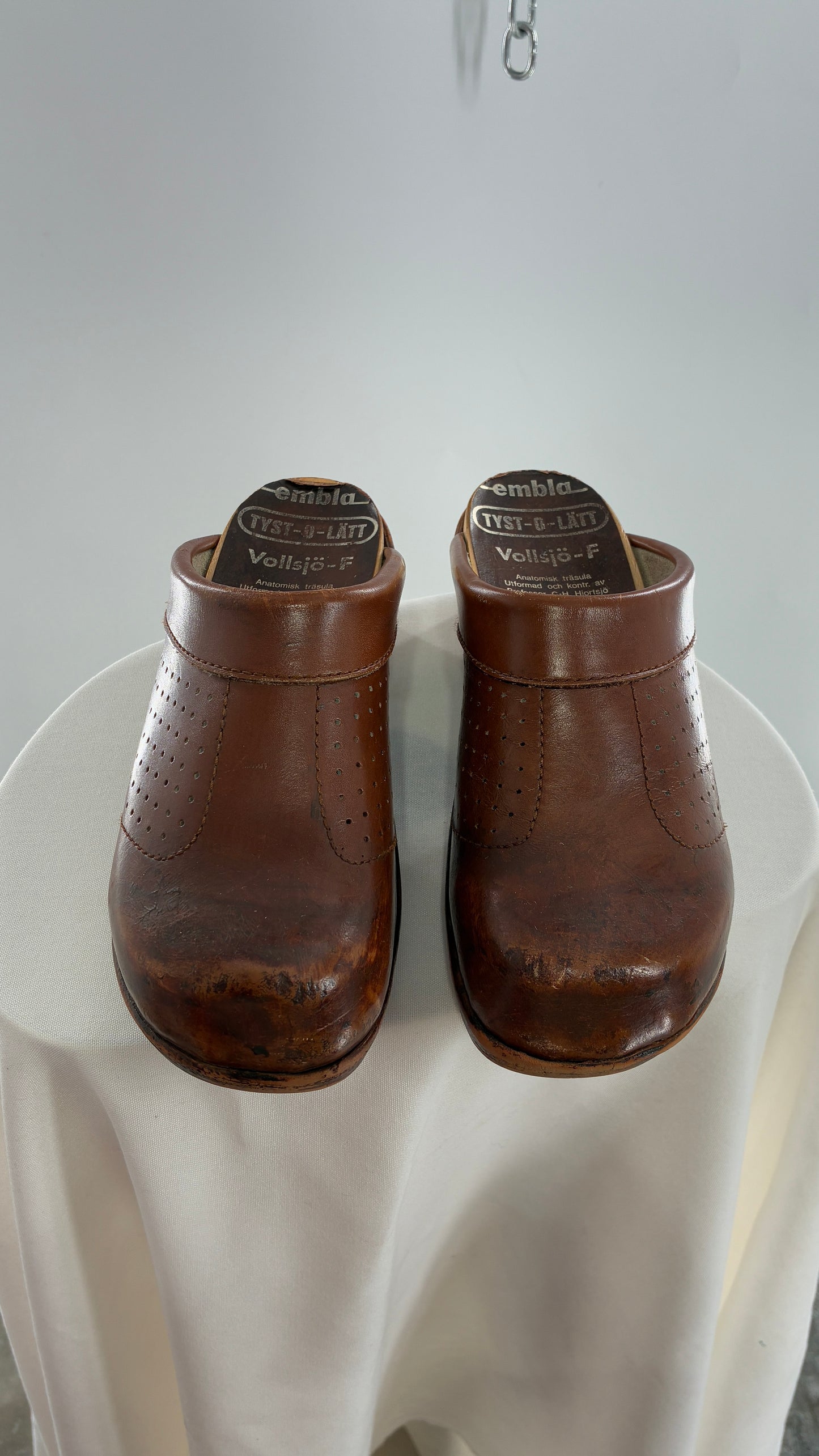 Vintage EMBLA 1970s Brown Leather, Wooden Clogs (37)