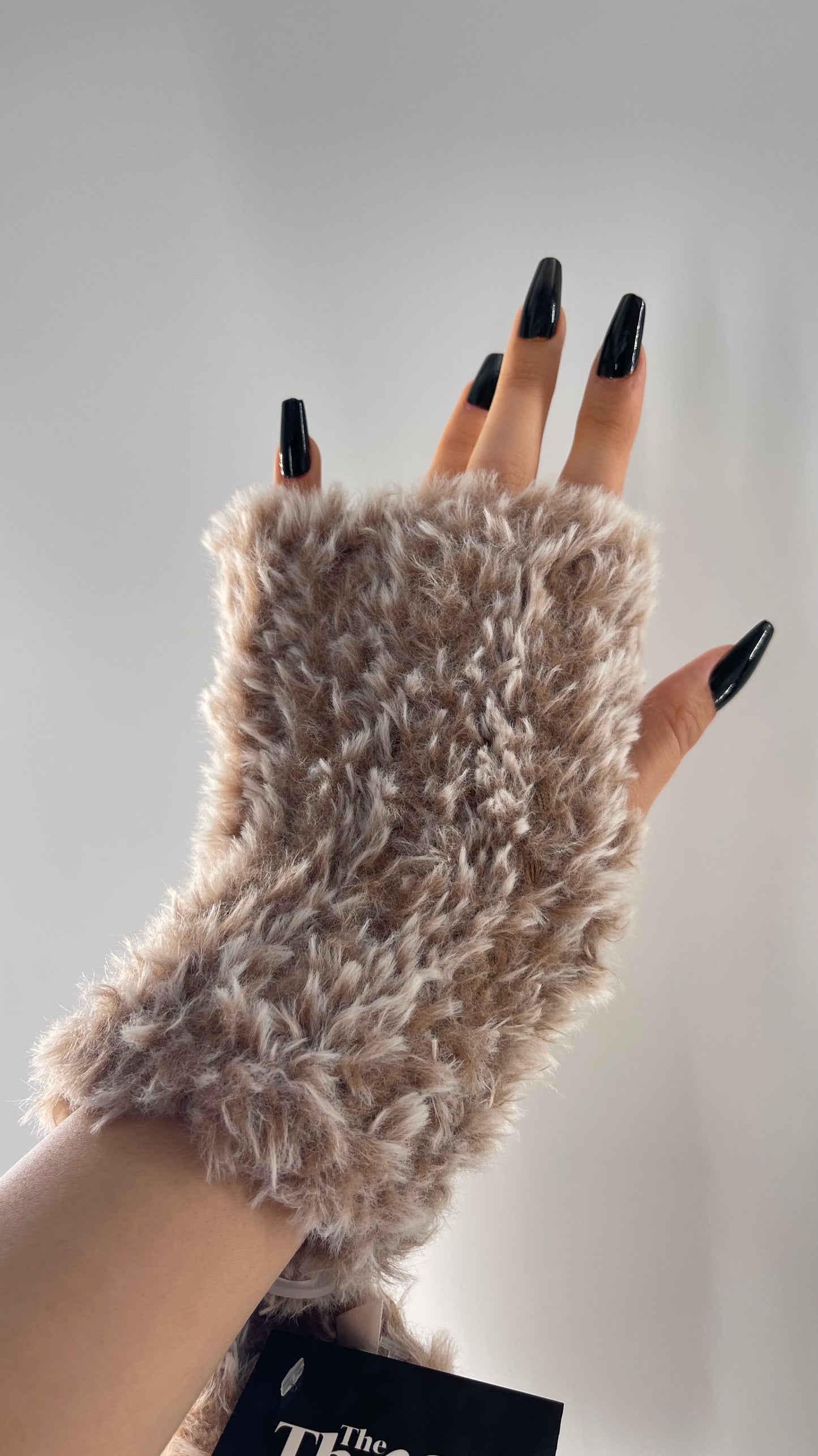 Urban Outfitters Tan White Faux Fur Fuzzy Hand Warmers Fingerless Gloves