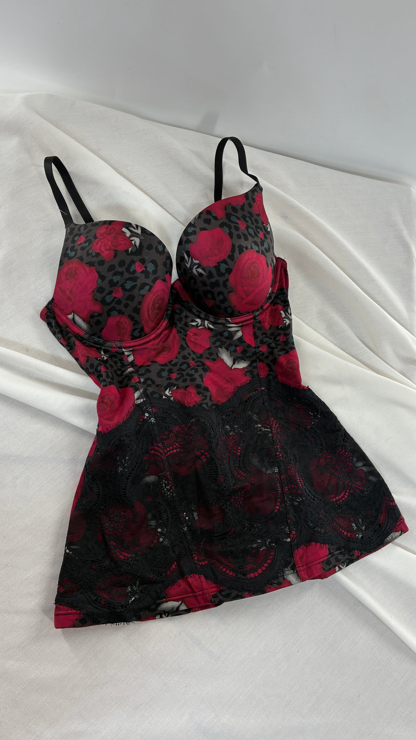 Vintage FLEXEES Rose & Leopard Graphic Thick Lycra Camisole (34C)