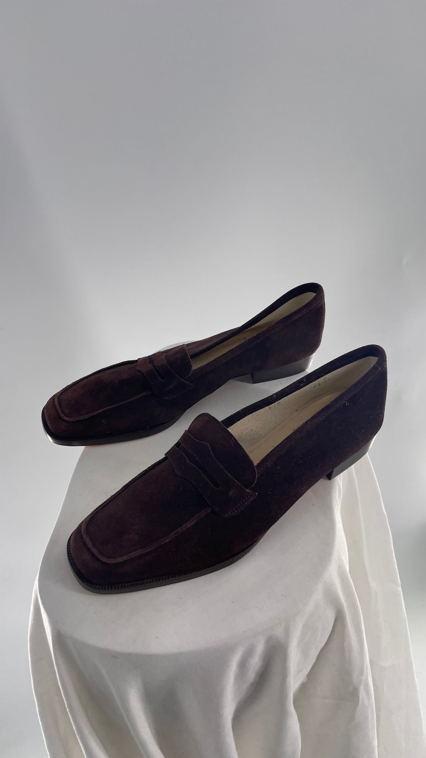 Vintage Brooks Brothers Brown Suede Leather Penny Loafers  (6.5)