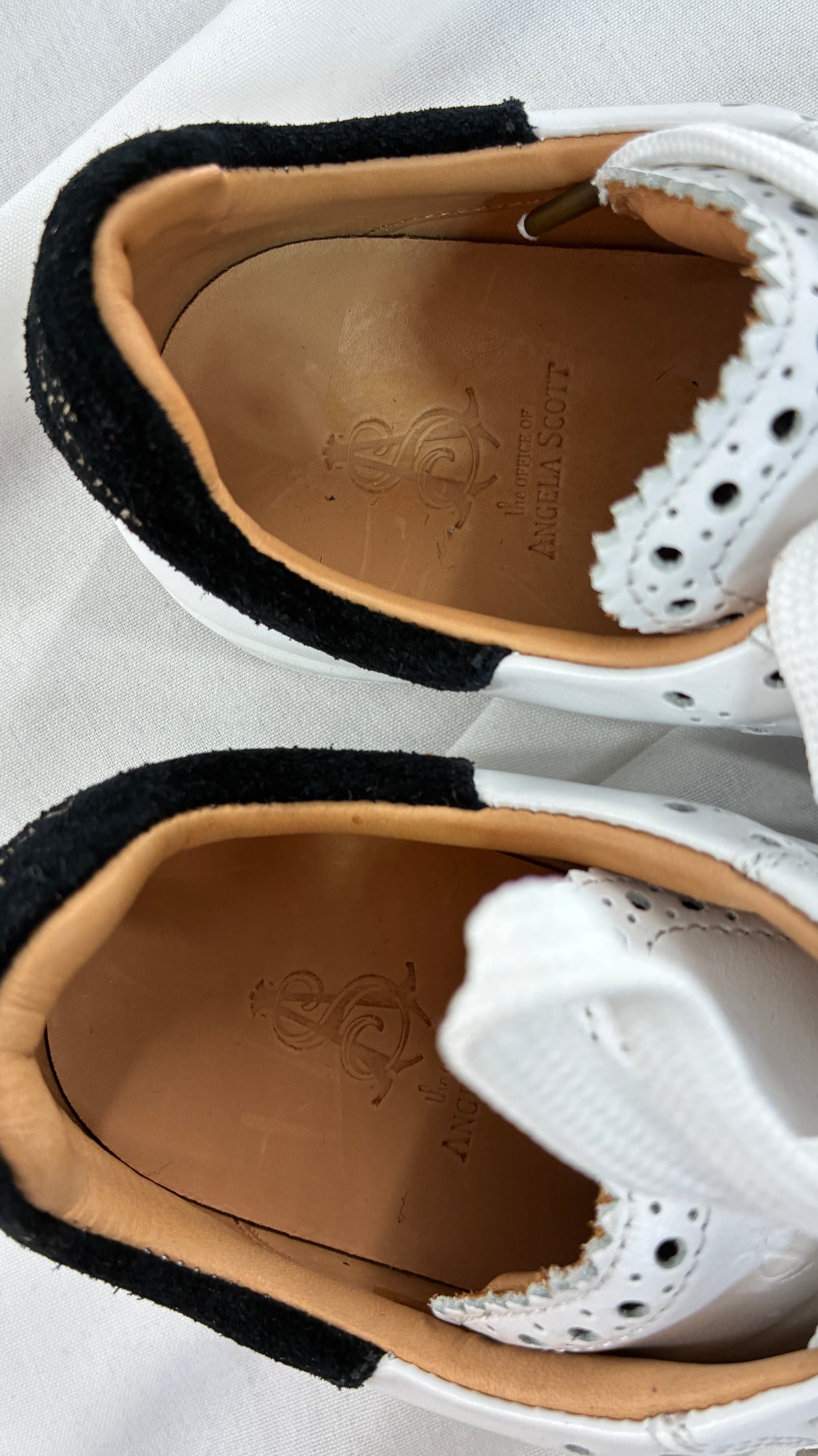 THE OFFICE OF ANGELA SCOTT Sneaker Made in Portugal (36)