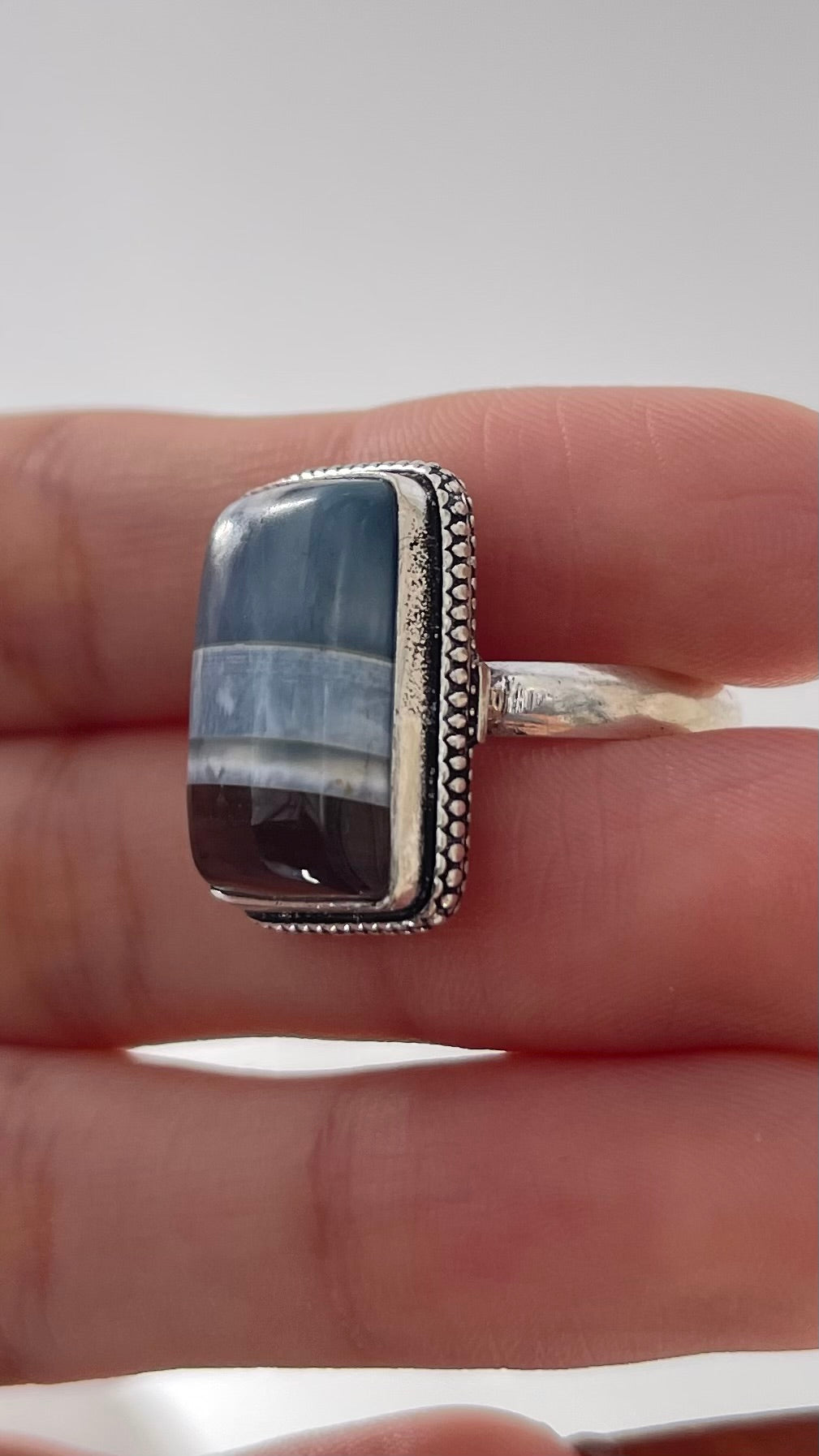 Vintage Agate Stone on 925 Sterling Silver Band