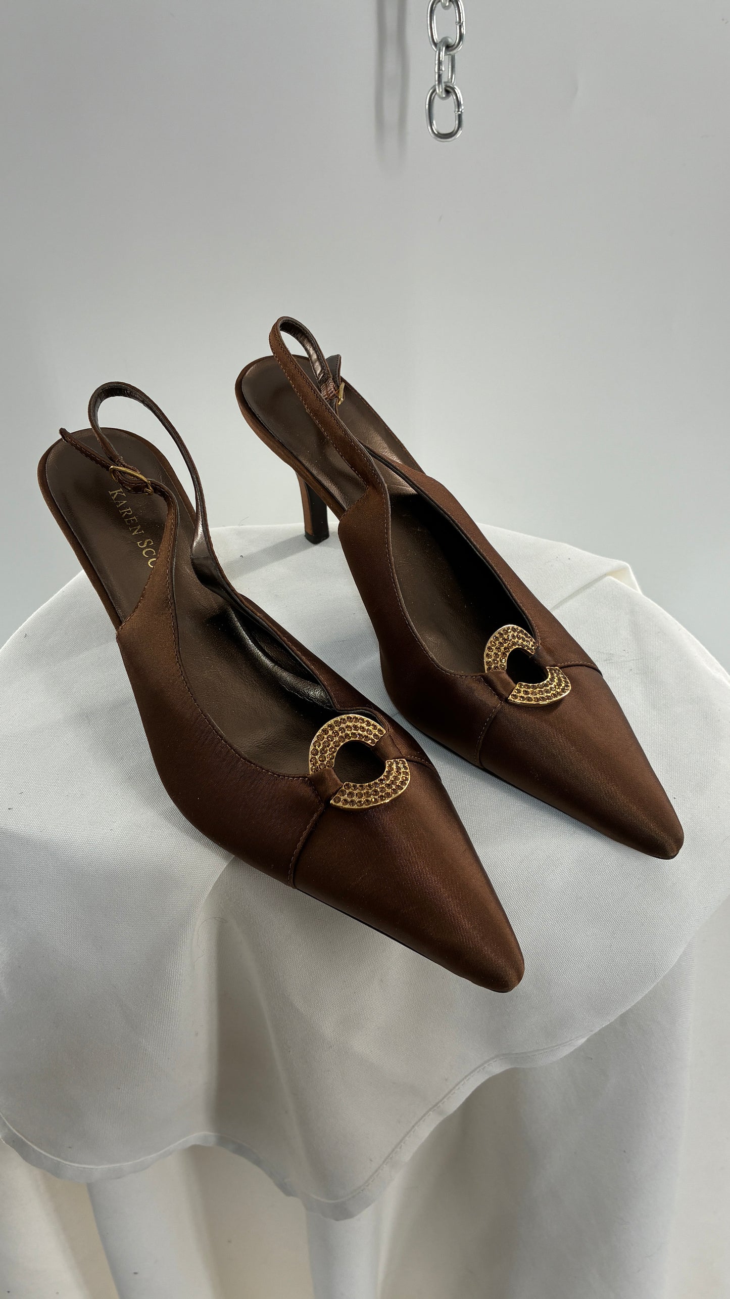 Vintage 1990s Karen Scott Satin Pointed Toe Kitten Heel (7.5)