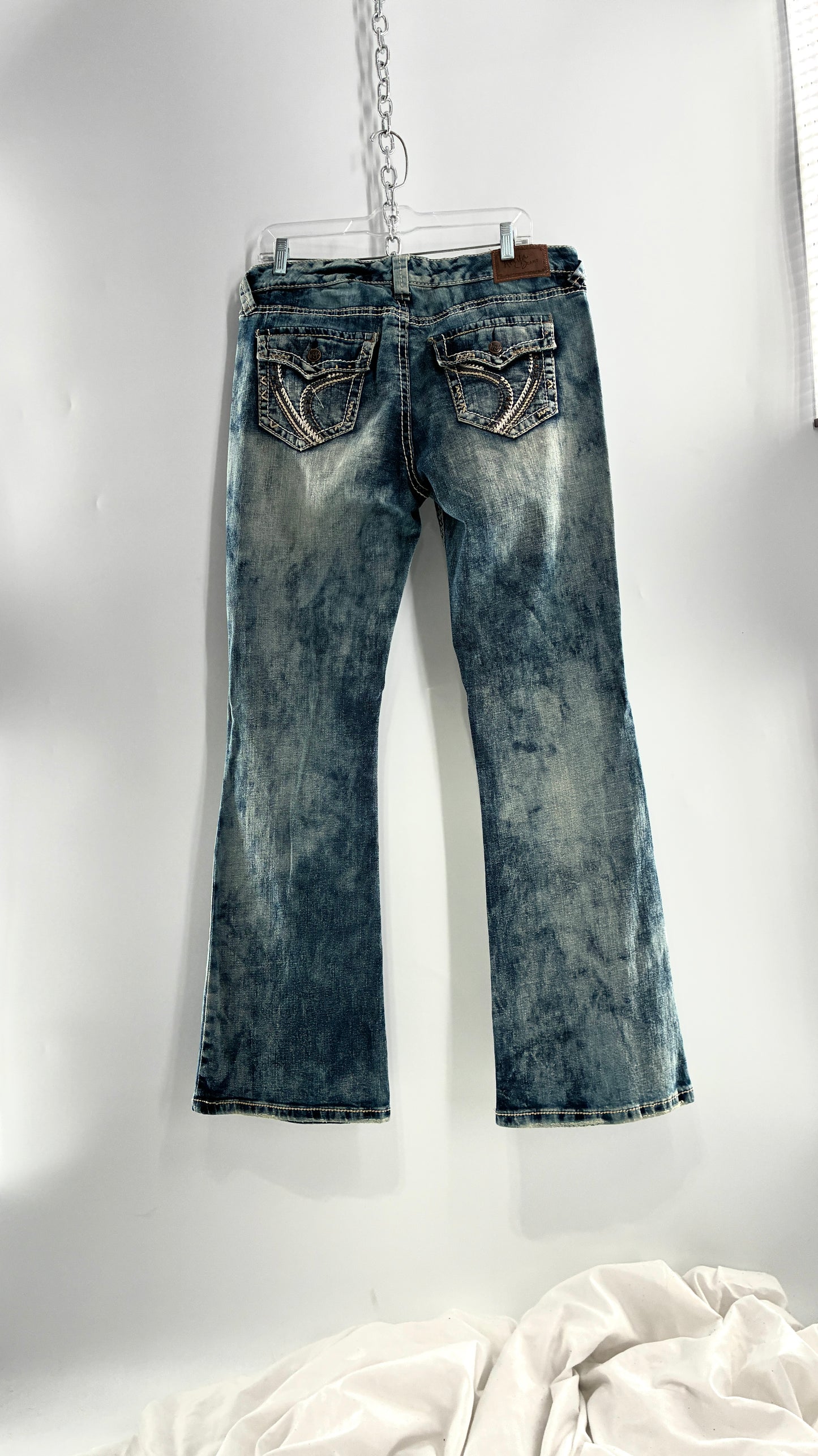 Vintage ARIYA JEANS Acid Washed Kick Flares with Embroidered Pockets (15/16)