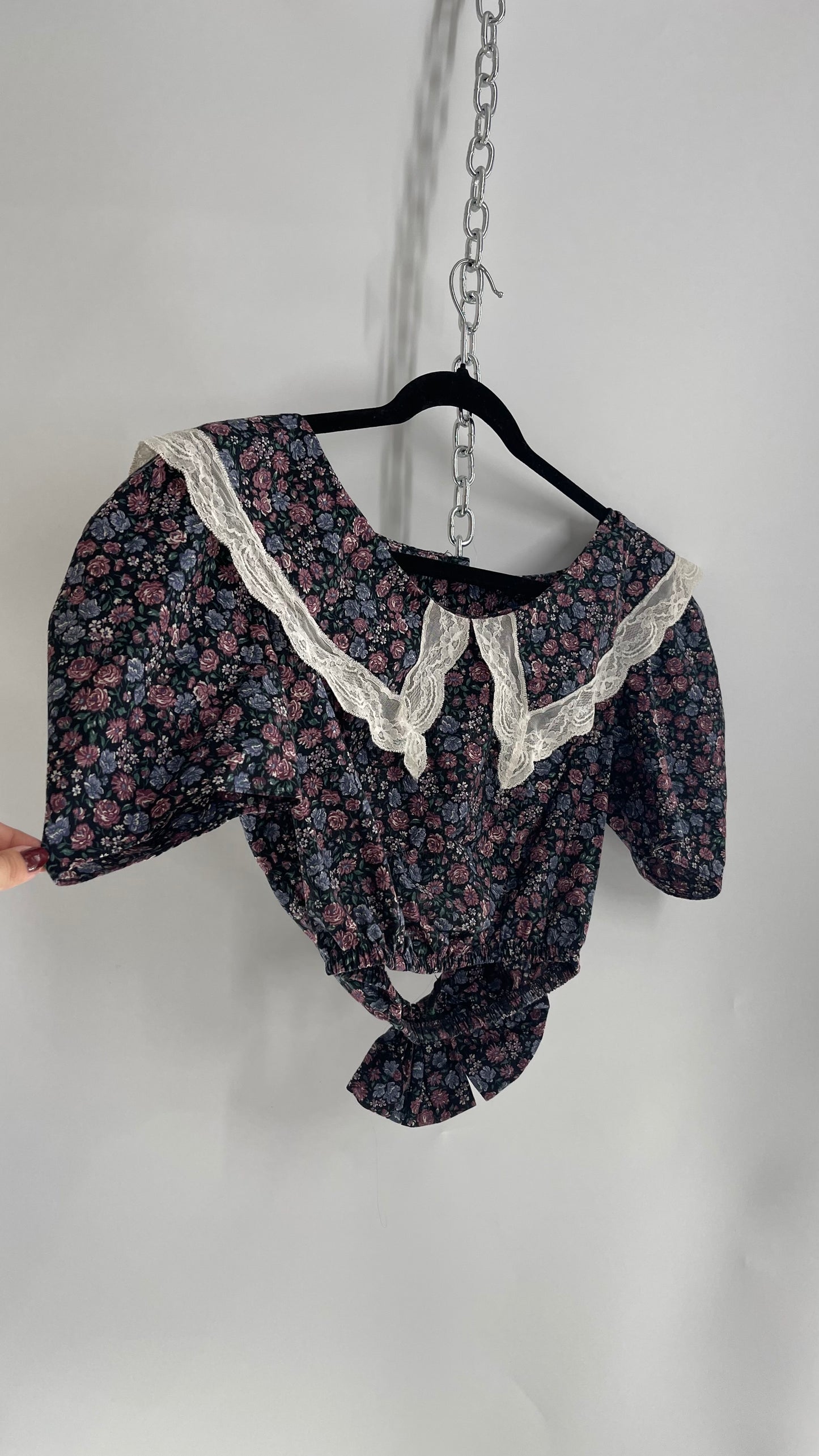 Handmade Reworked Vintage Puff Sleeve Floral Open Back, Bow Detail, Sailor Collar Top (Small)