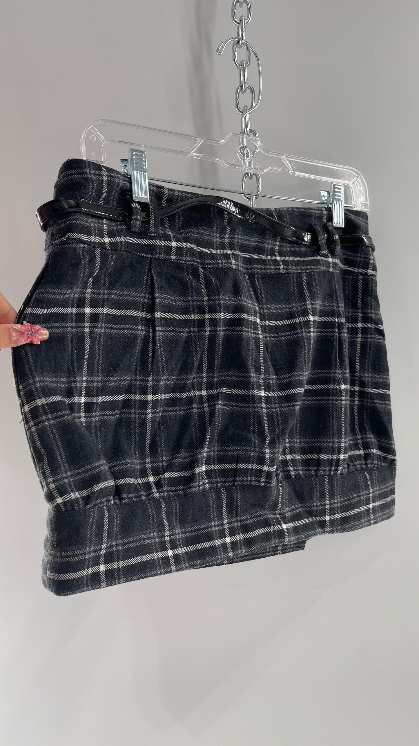 Vintage 2000s Gray Plaid Mini Skirt with Button Front and Belted Waistline (Medium)