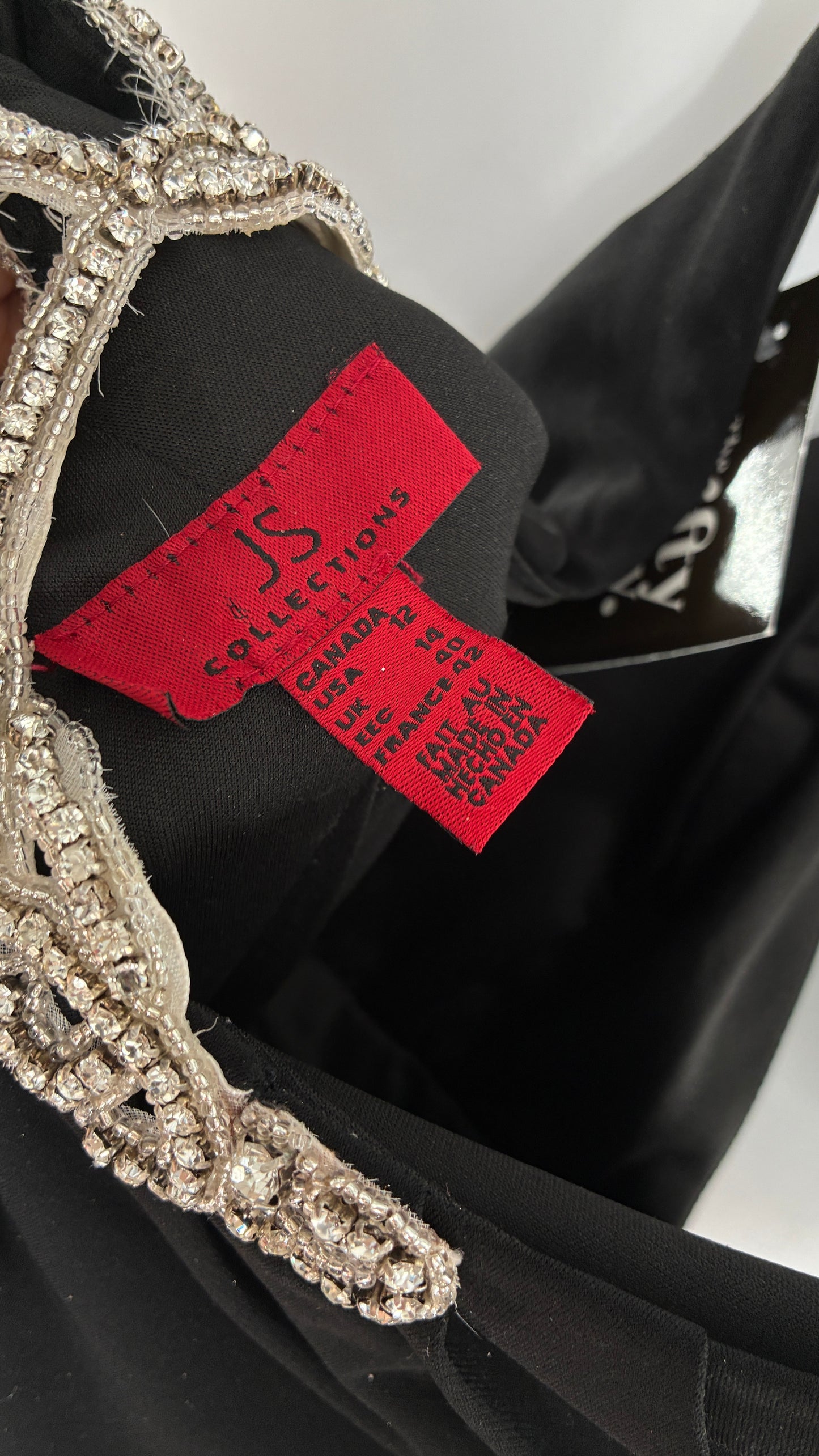 Vintage JS COLLECTION Black Full Length Gown with Jeweled Appliqué and Pleated Back (12)