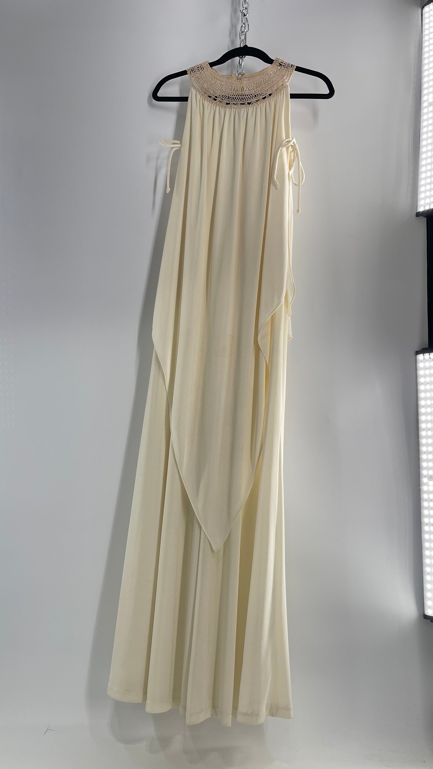 Vintage 1970s Off White Hand Made Goddess Gown with Draping Details, Tie Underarm, Pleated Body and Crochet/Macrame Neckline Detail (XS/S)