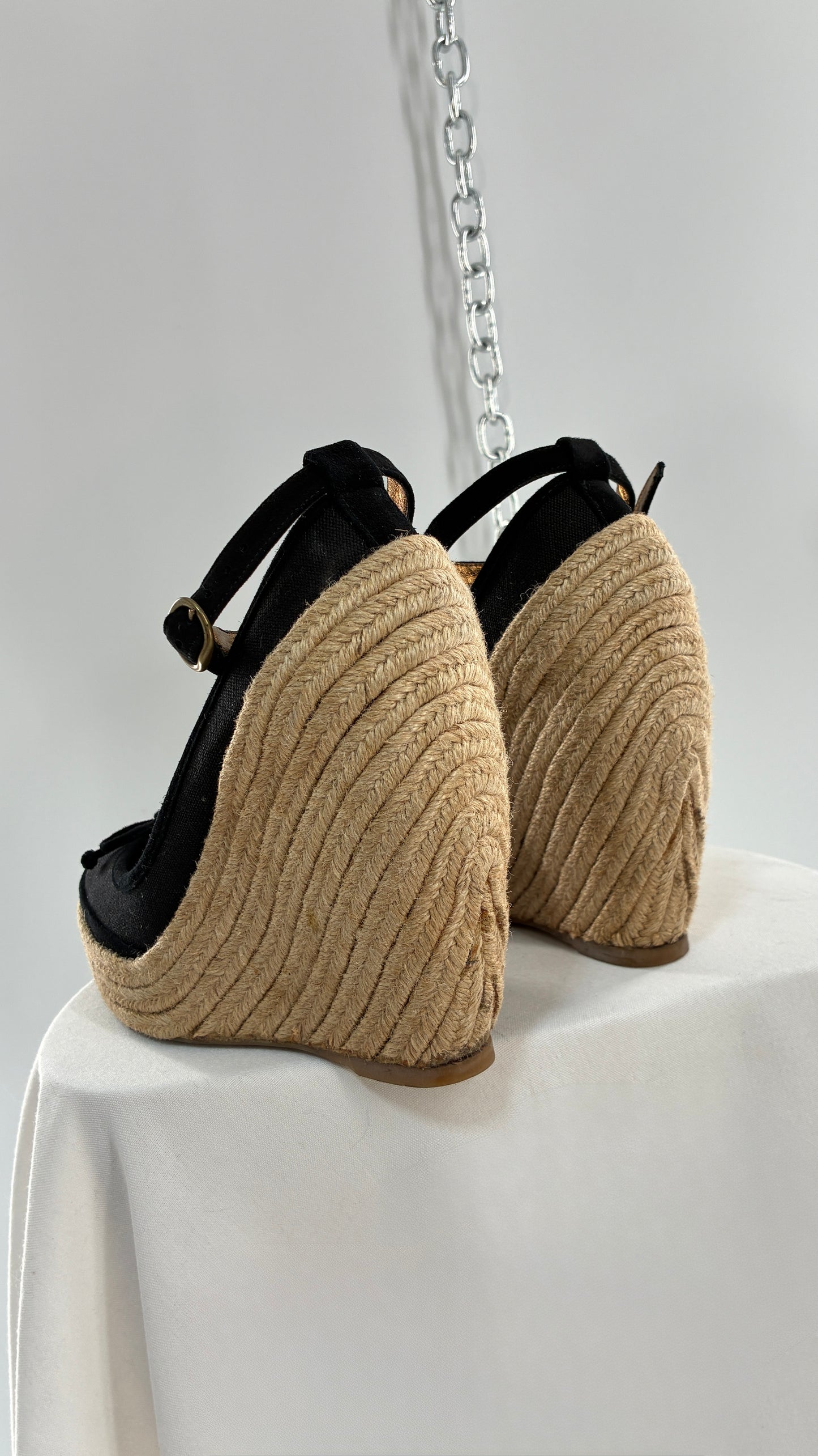 Vintage BCBG MAXAZRIA Black Ballet Wicker Wedge Heels Made in Spain (7)