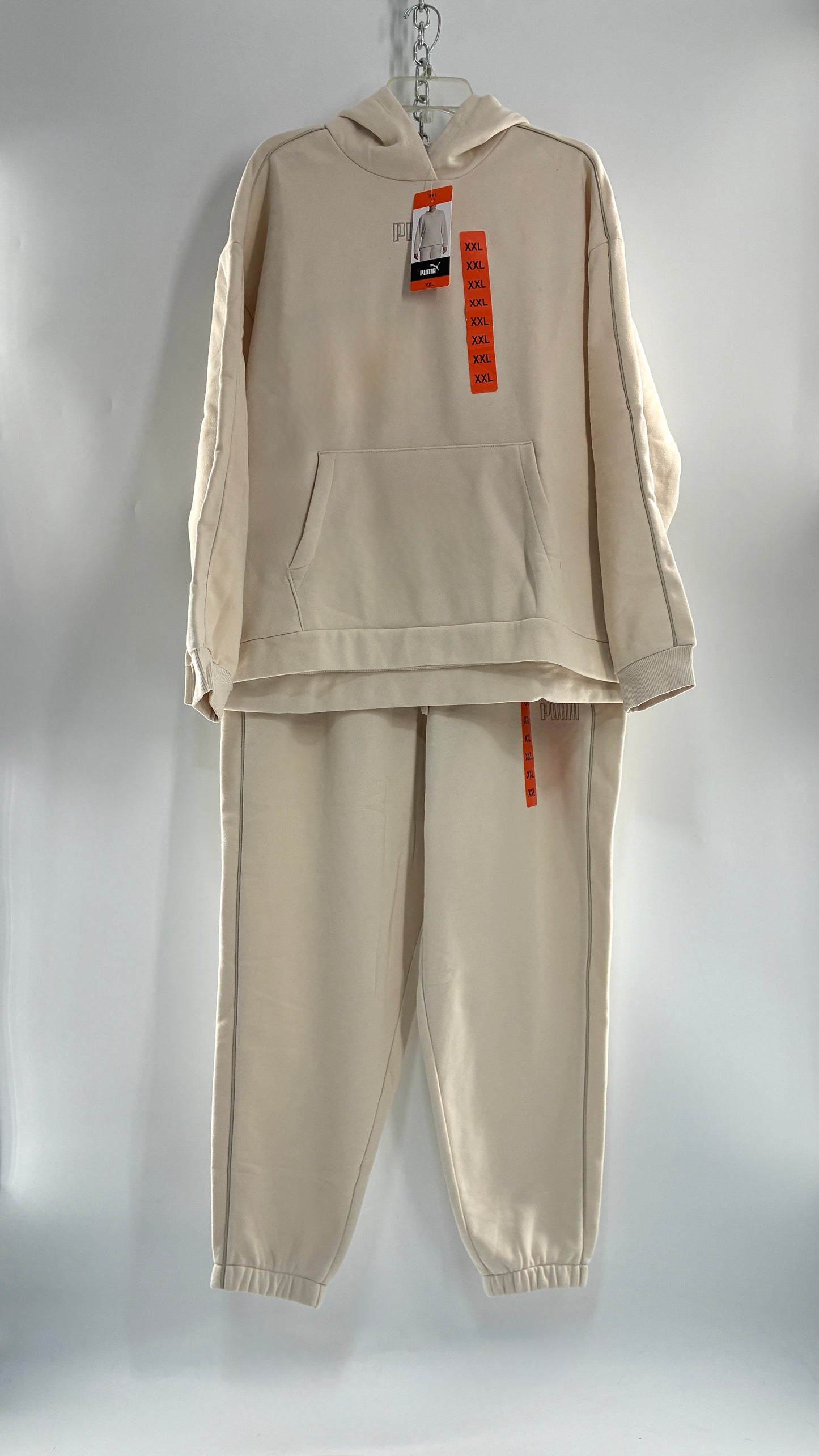 PUMA Cream Hoodie and Sweatpants Set with Tags (XXL)