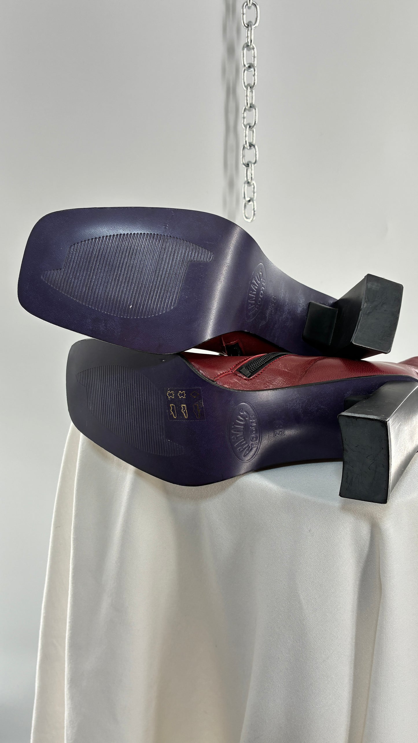 Vintage APARATUS BOOTS Red Genuine Leather Square Toe, Square Heel Boots with Purple Sole (38)