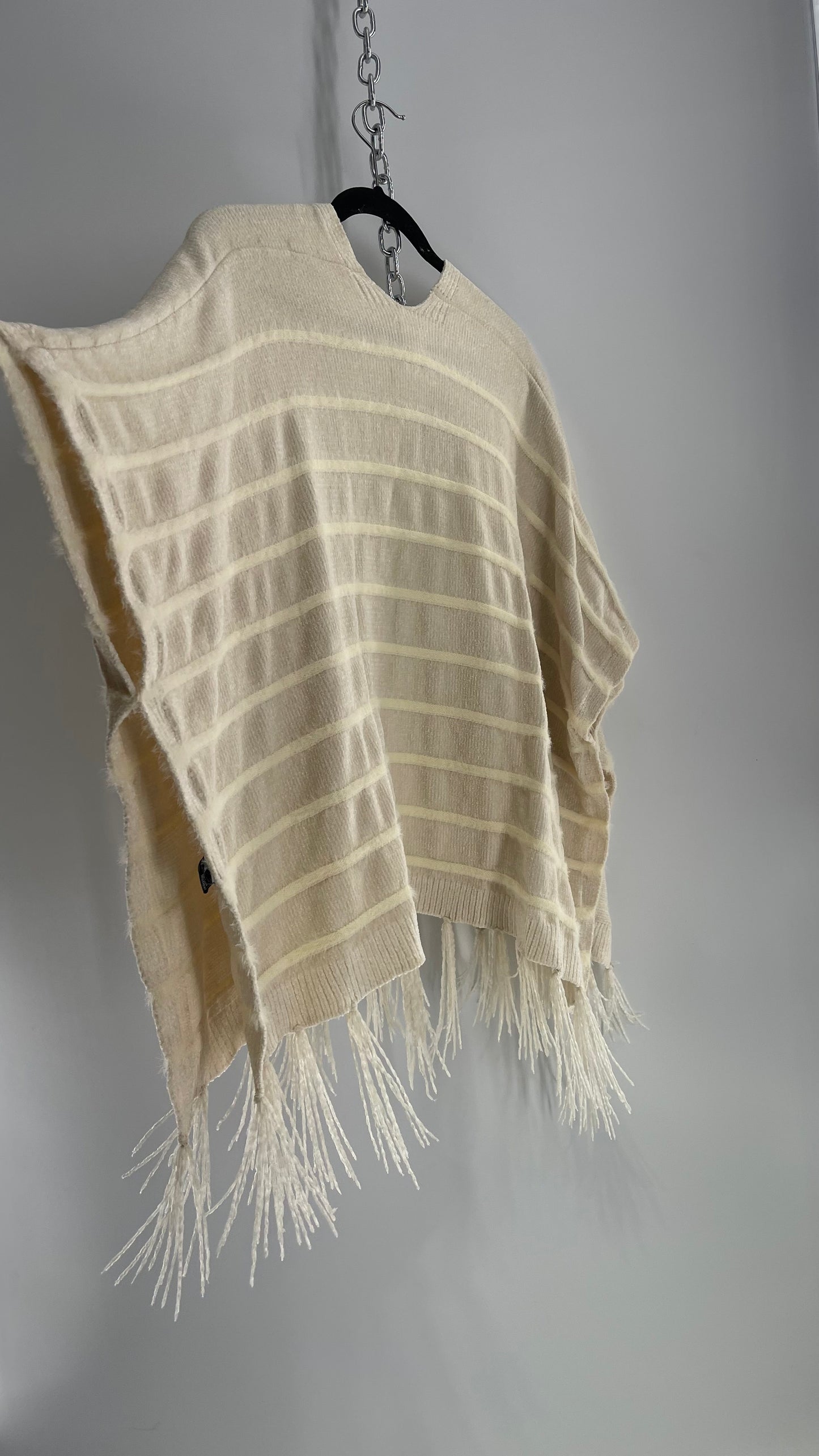 Akemi + Kin Anthropologie Chenille Beige Kimono Fringed Cape (One Size)