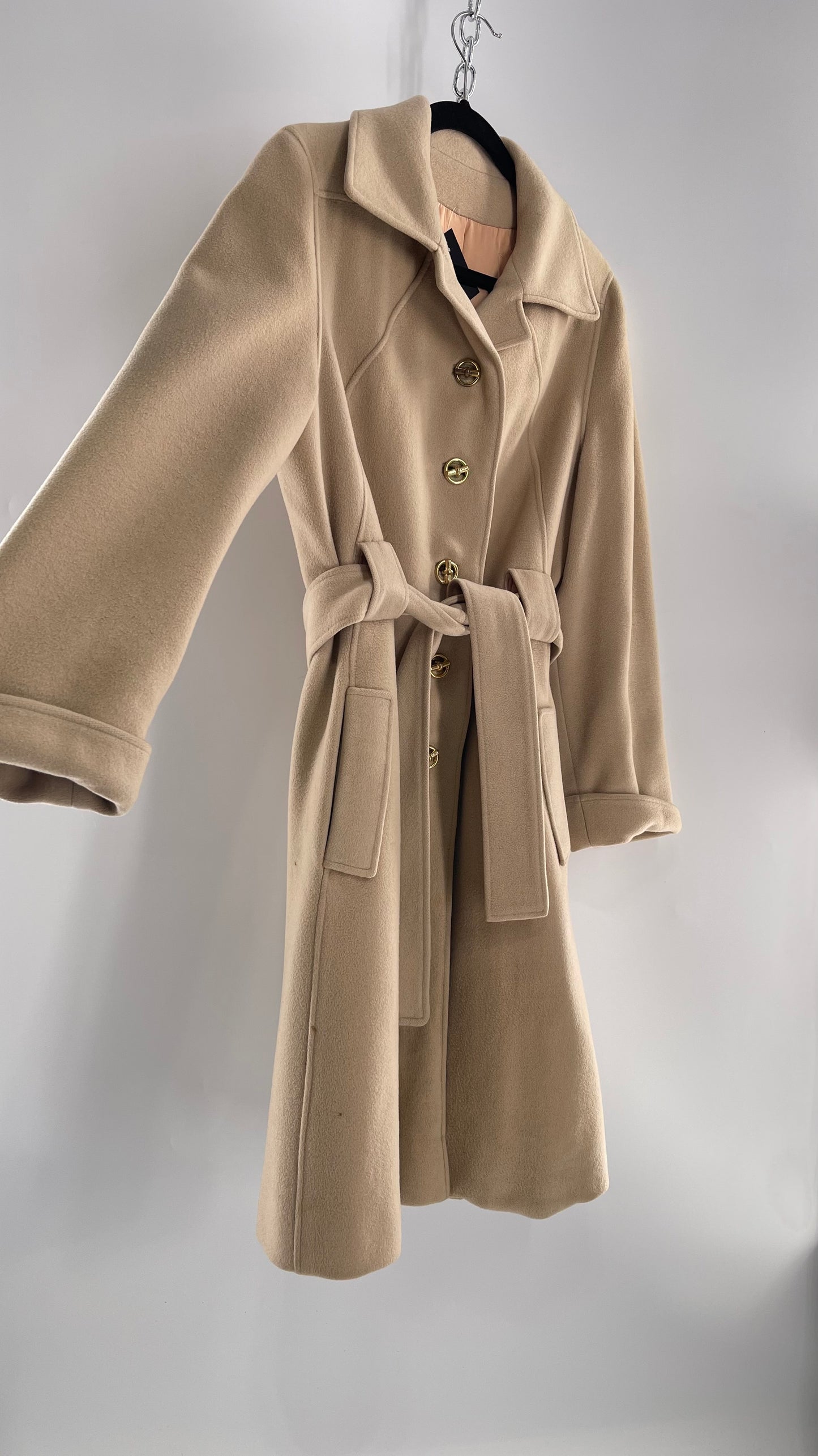 Vintage 100% Amicale Cashmere Beige Cream Coat with Apricot Satin Lining (C) (S/M)