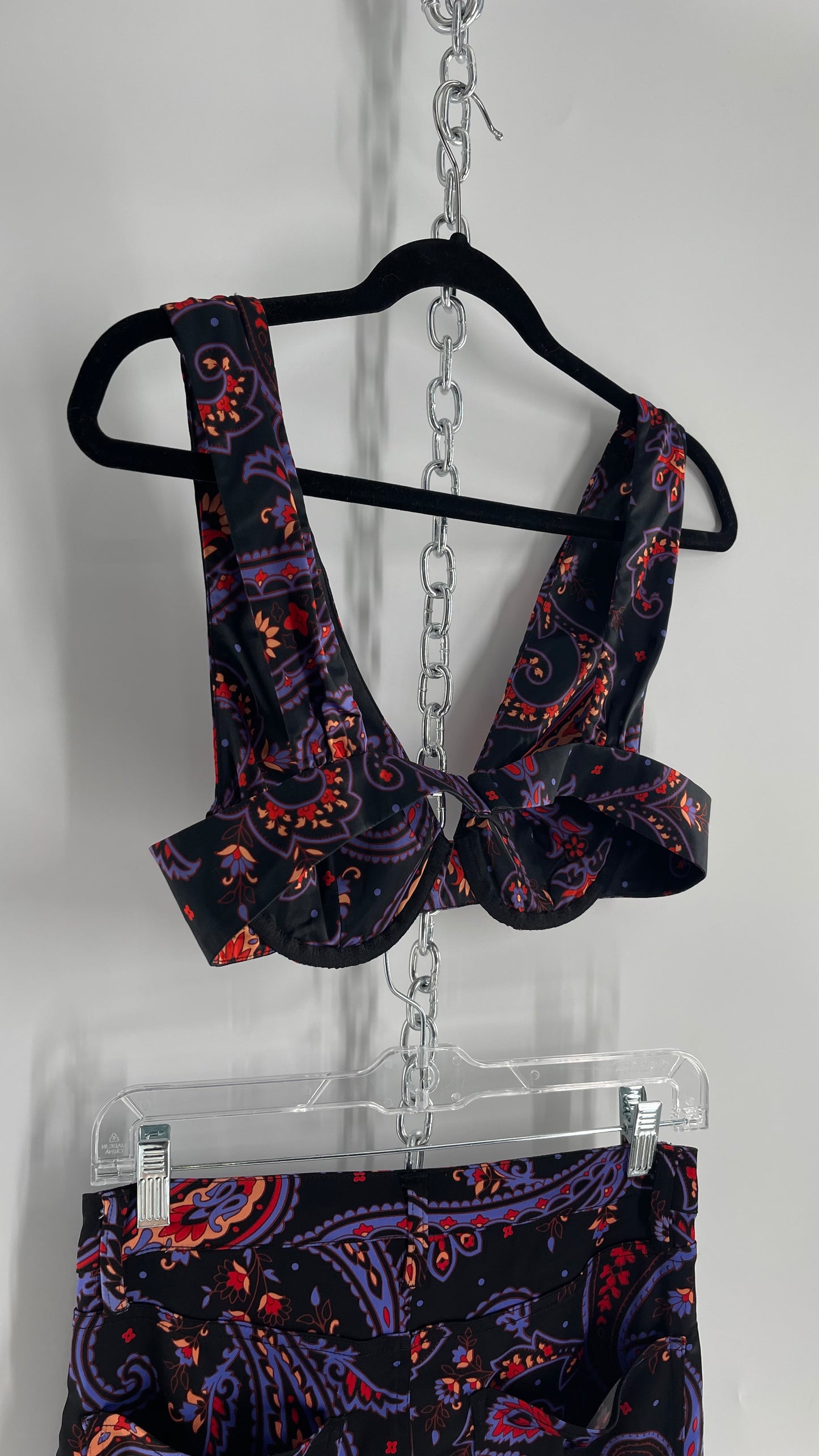 Danielle Bernstein Satin Paisley Underwire Festival Top and Kickflare 2pc Set (Small)
