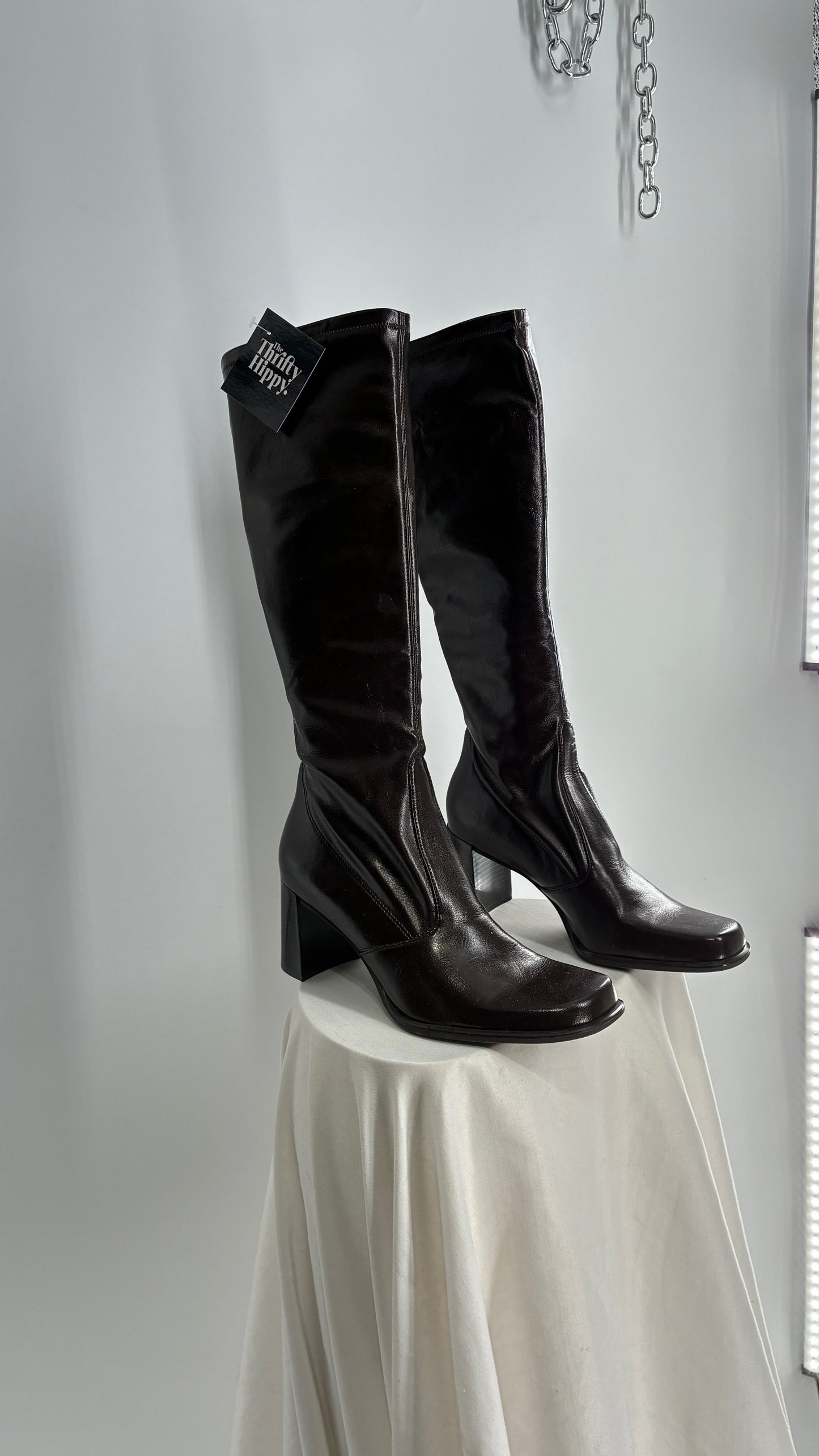 Vintage FRANCO SARTO Made in Brazil Square Toe Knee High Boots with Block Heel (8.5)