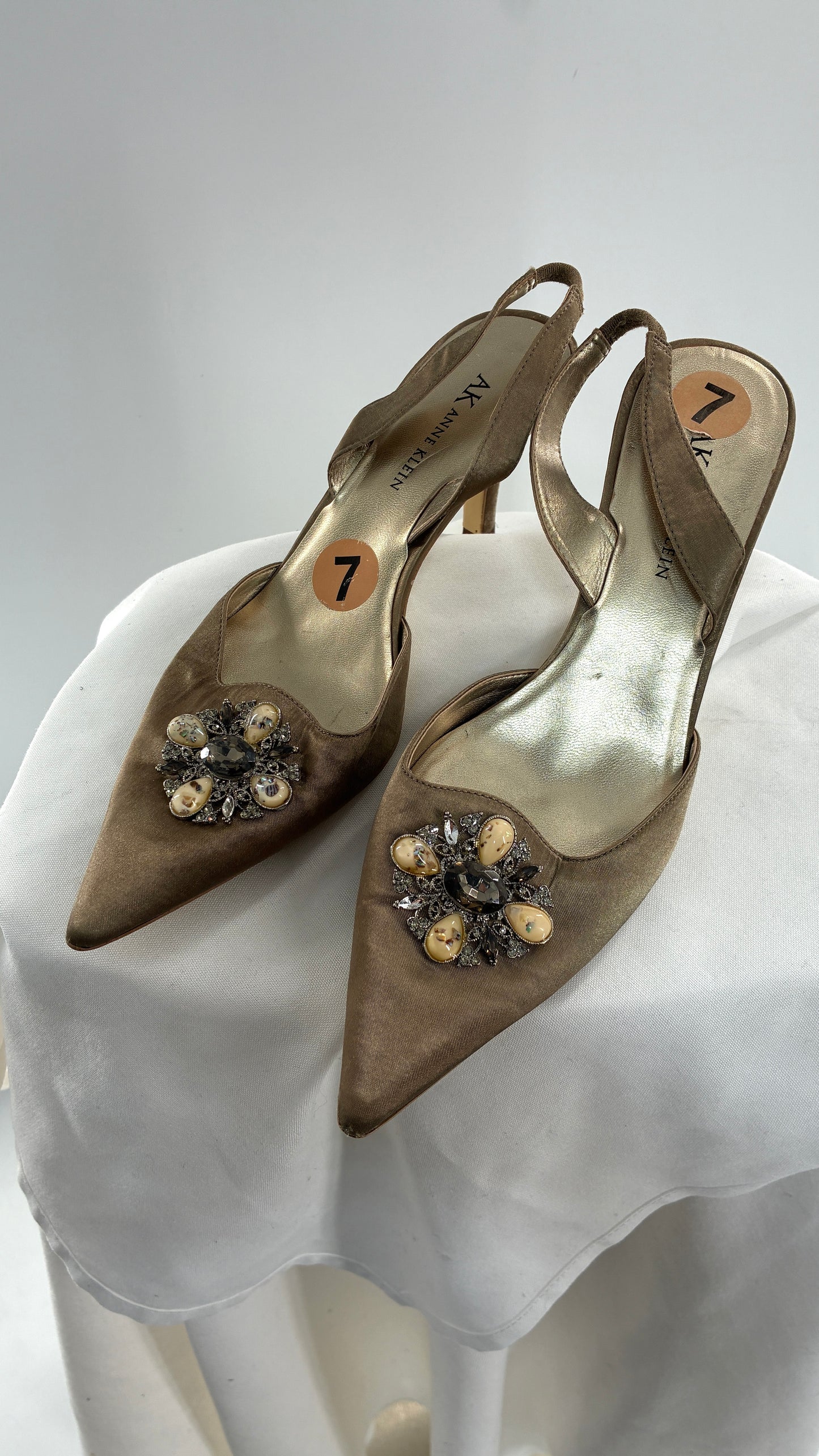 Vintage Anne Klein 1990s Kitten Heel with Stone and Metal Embellishments(7)