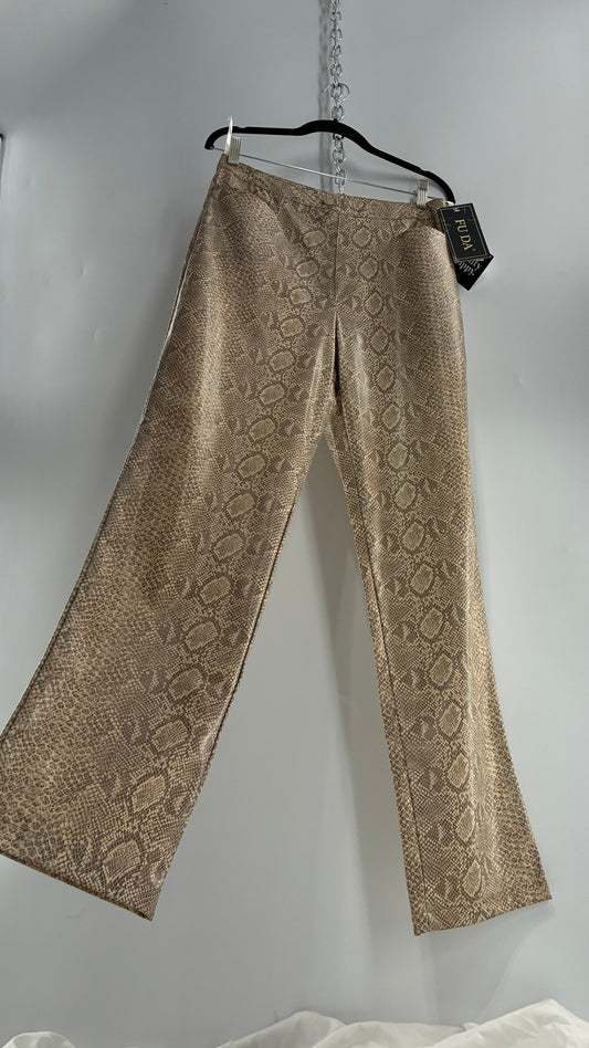Deadstock Vintage FUDA Vegan Leather Snakeskin Patterned Straight Legs (10)