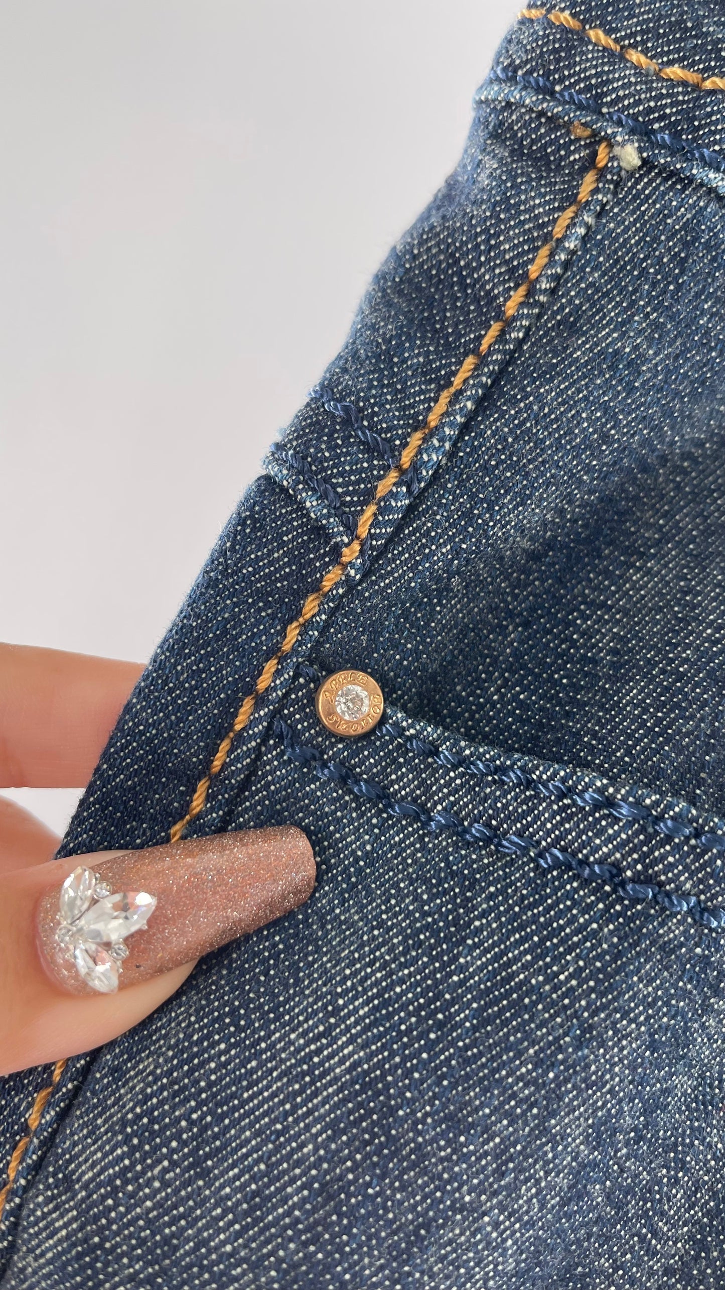 Deadstock Apple Bottom Jeans with  Gold Embossed Jacron and Apple Patch Pockets (13/14)