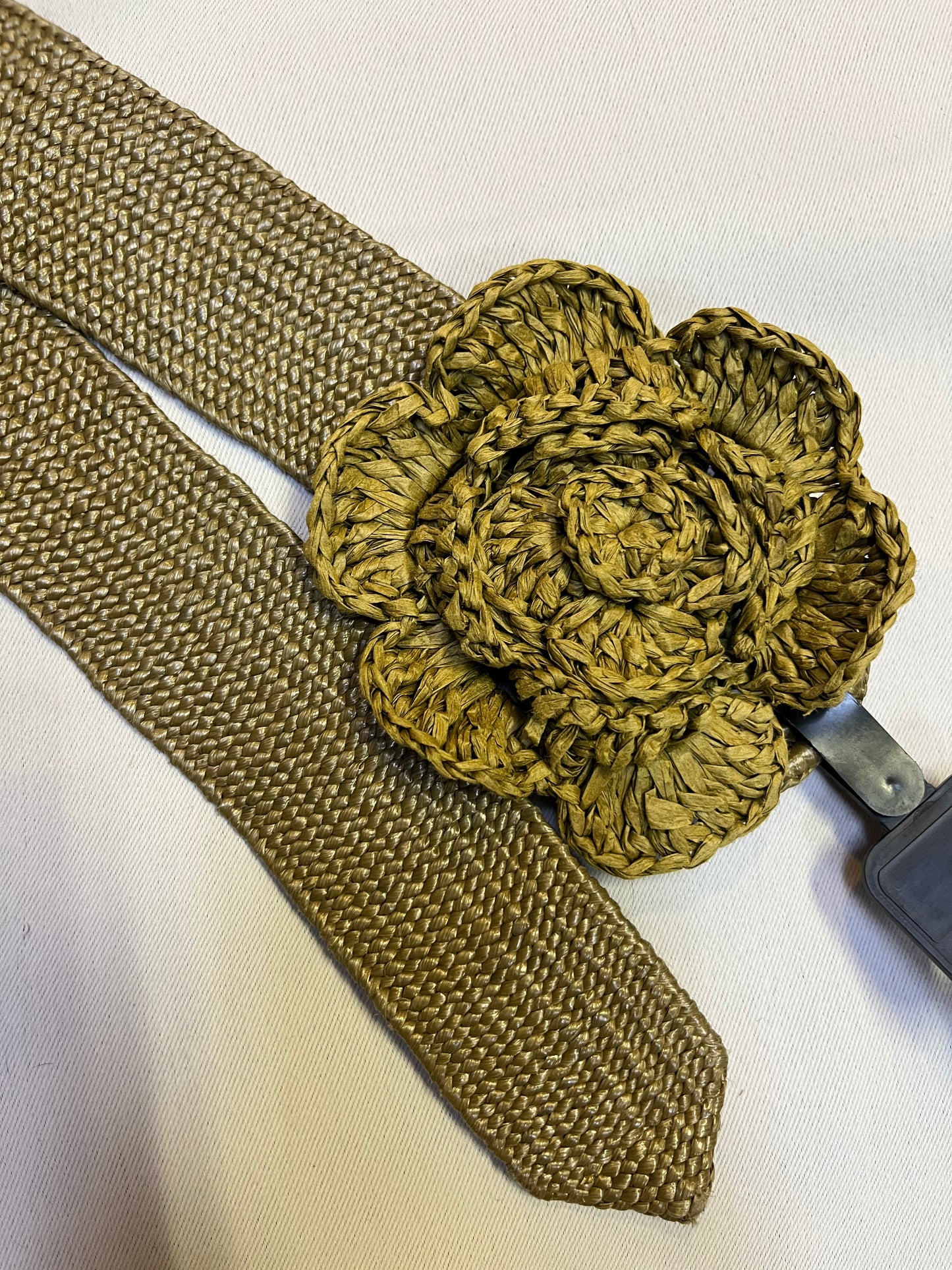 Vintage Miss Albright Elastic Tan Woven Belt with Artisan Looking Crochet Flower (M/L)