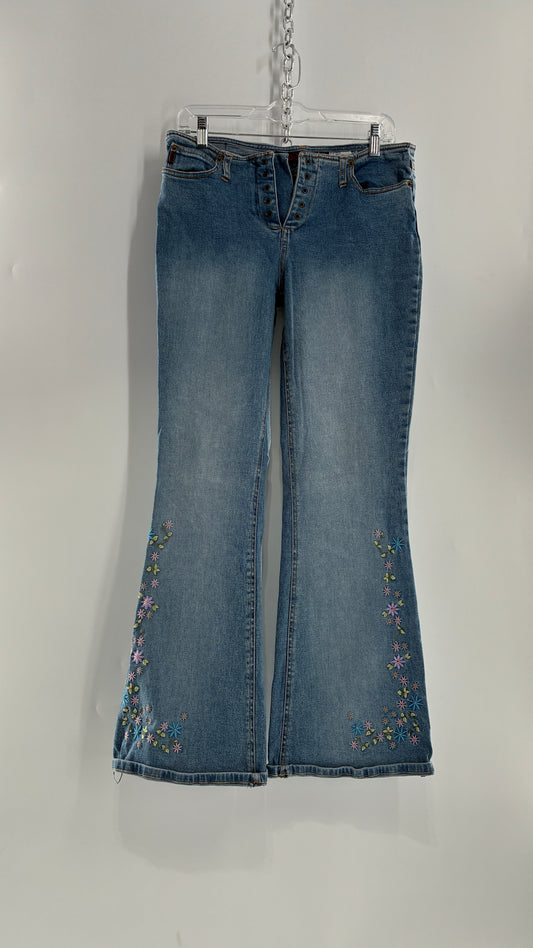 Vintage MUDD Light Wash, Low Rise Jeans with Grommet Waistband and Embroidered Florals (11)