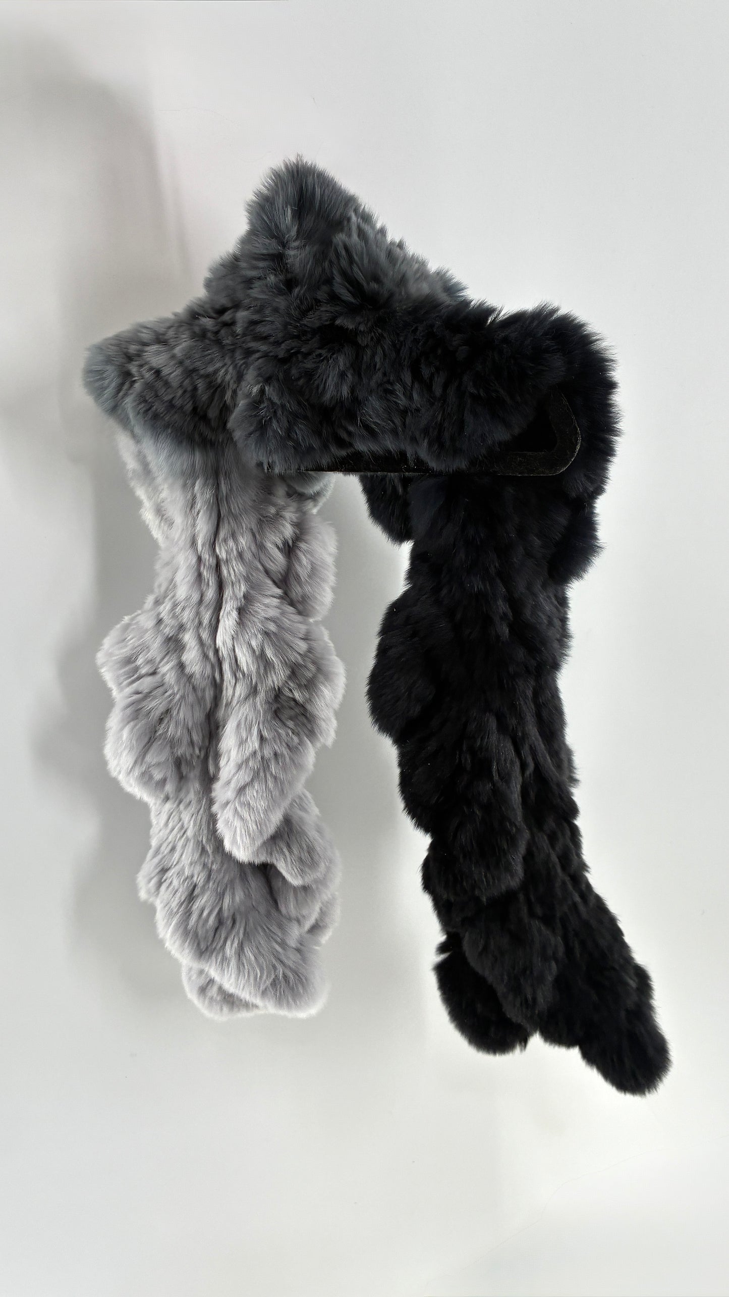 Vintage LINDA RICHARDS LUXURY Genuine Rabbit Fur Gradient Gray to Black Scarf