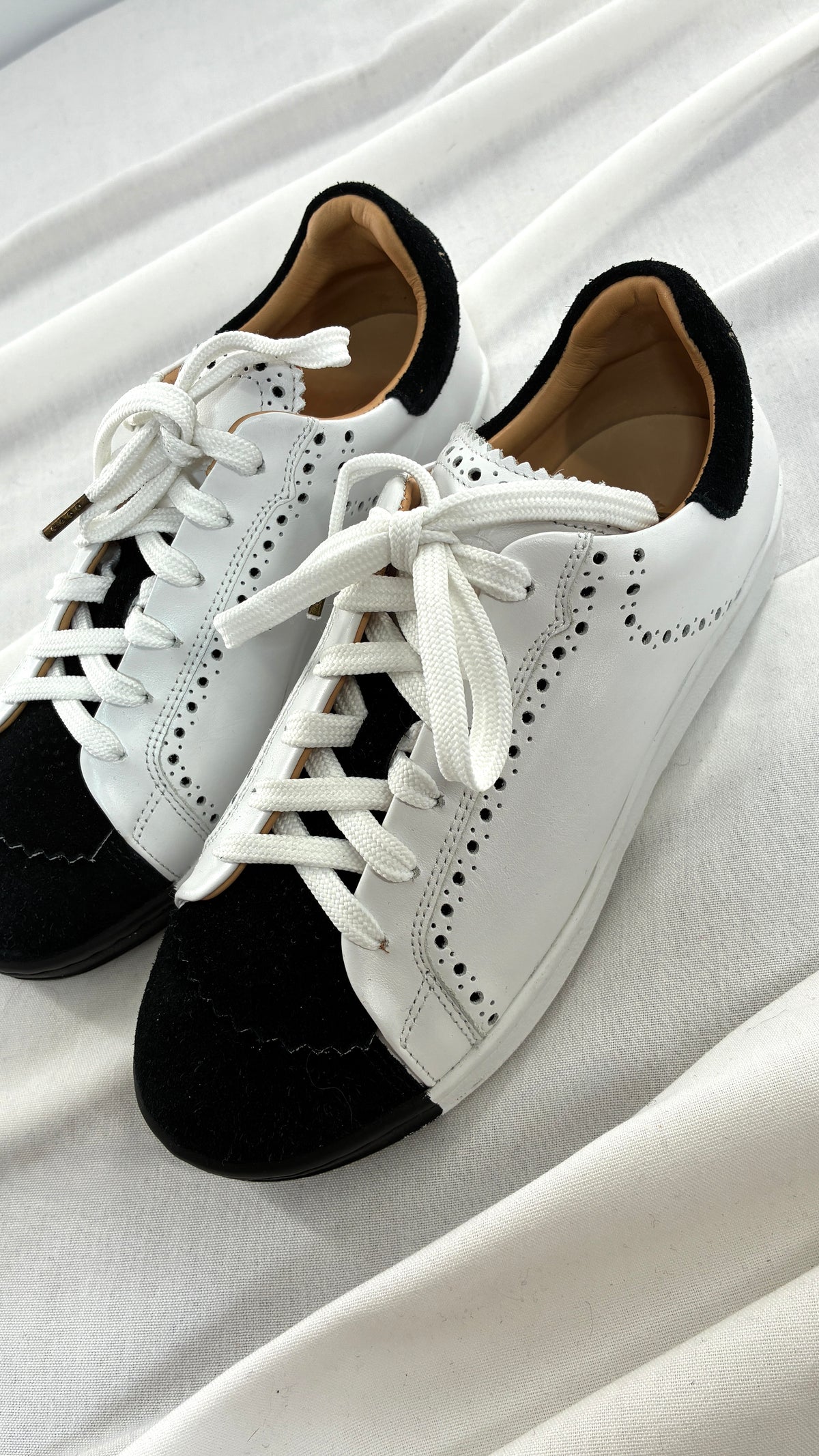 THE OFFICE OF ANGELA SCOTT Sneaker Made in Portugal (36)