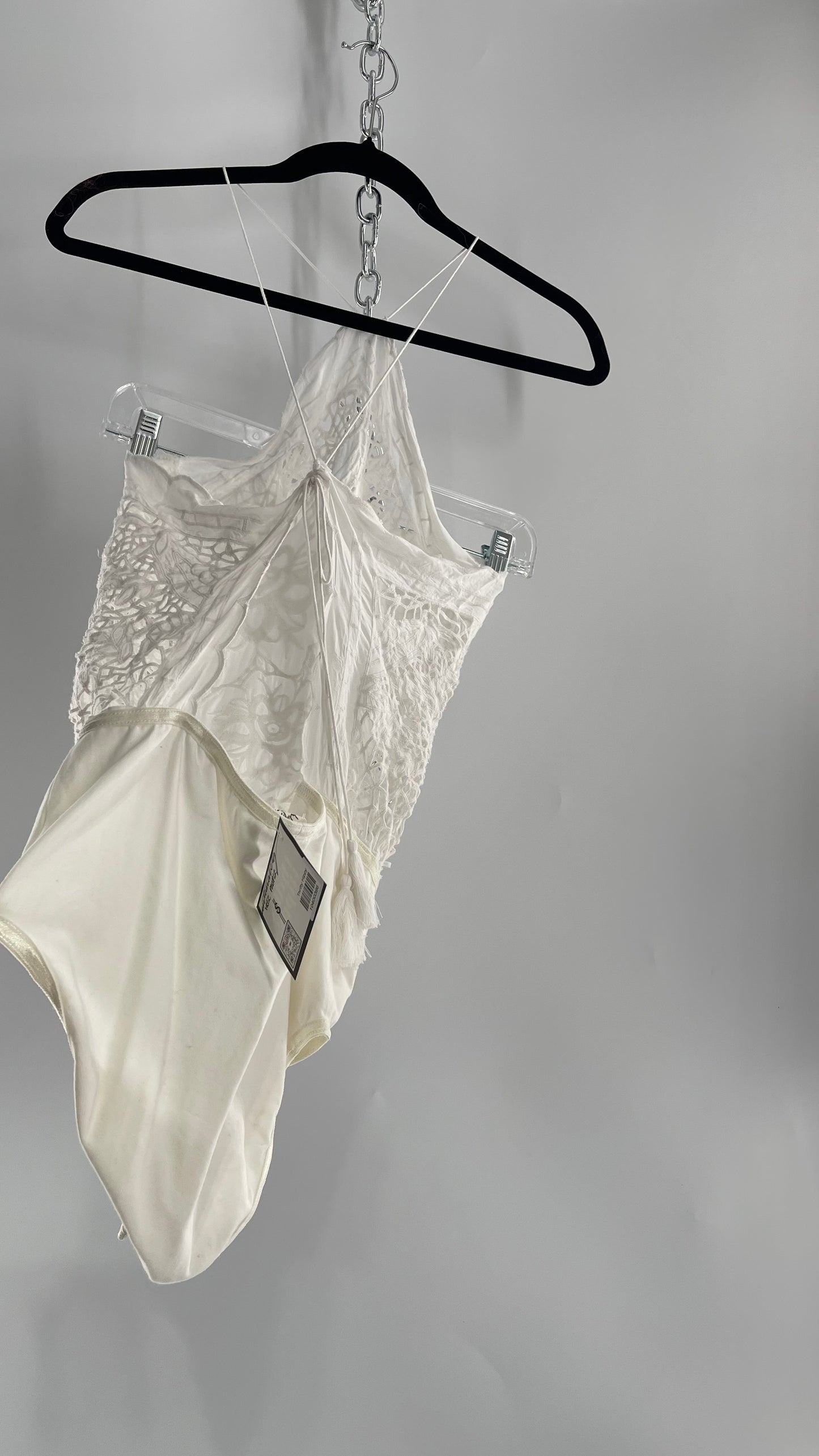 Intimately Free People White Eyelet Lace Open Back Bodysuit (Medium)