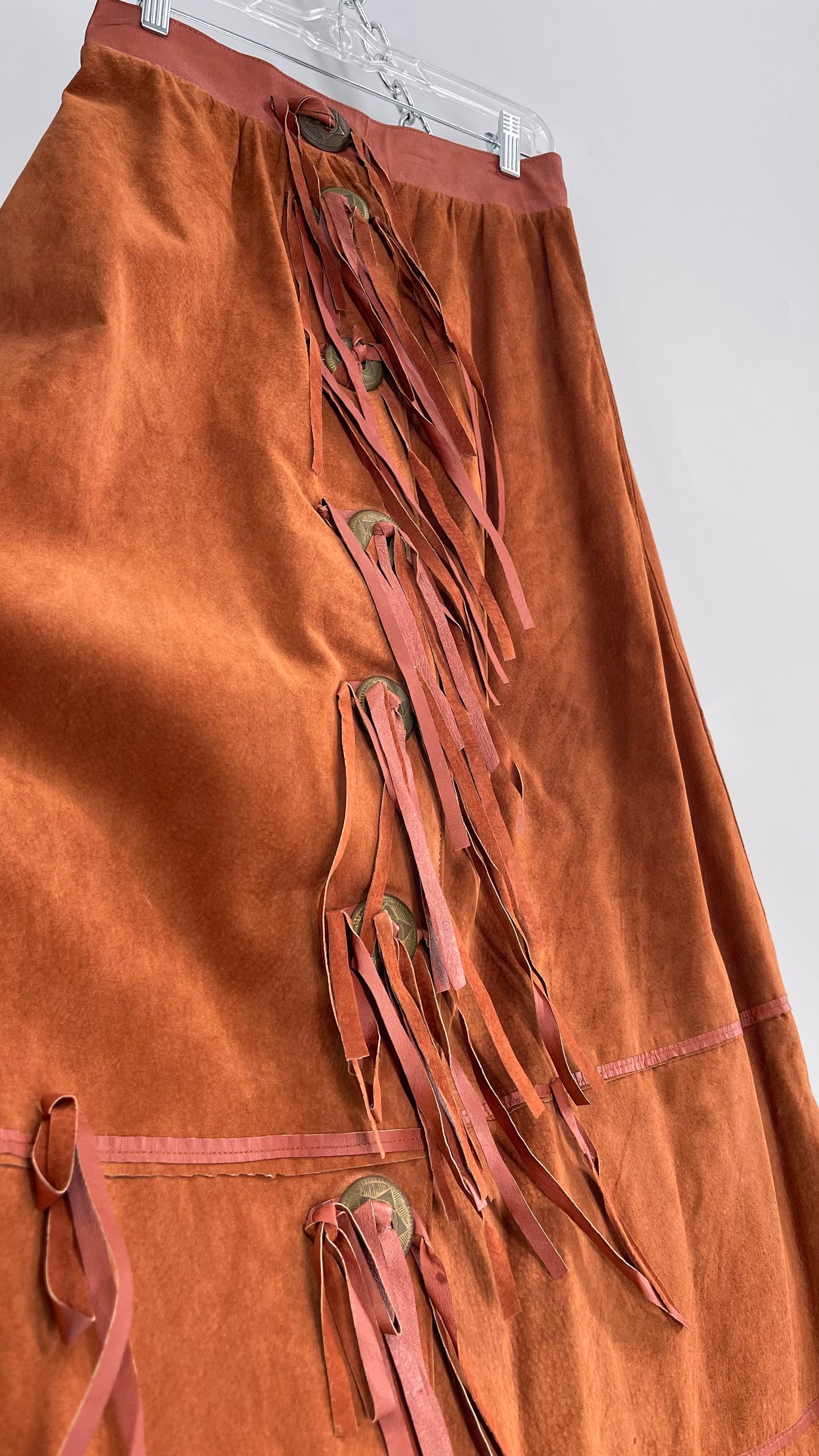 Vintage Toffs 1970s Burnt Orange Cognac Suede Leather Skirt with Tassels/Fringe and Oversized Metal Buttons (10)