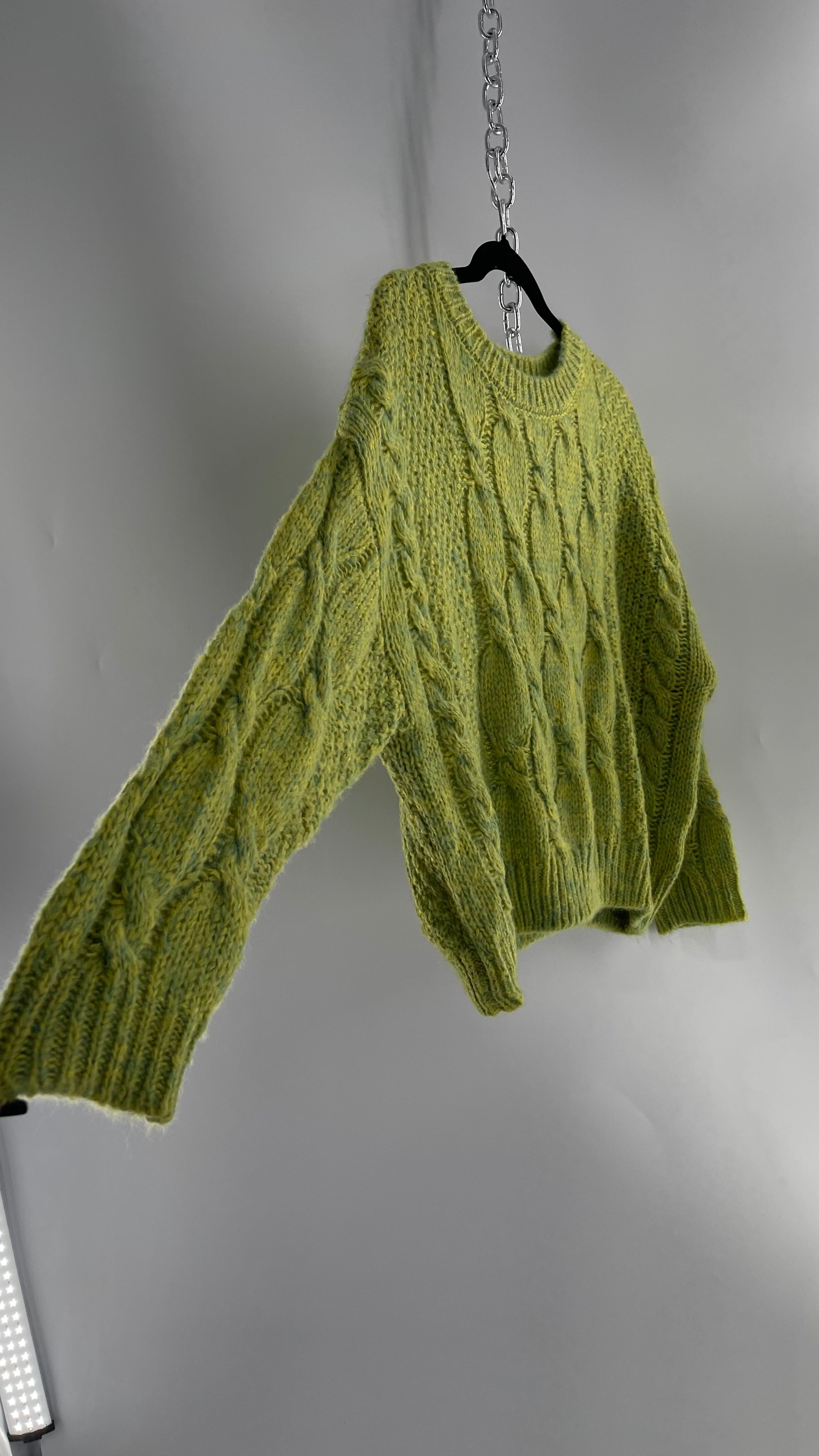JOA Lime Green/Yellow Cableknit Sweater (S) – The Thrifty Hippy JOA Lime Green/Yellow Cableknit Sweater (S) – The Thrifty Hippy