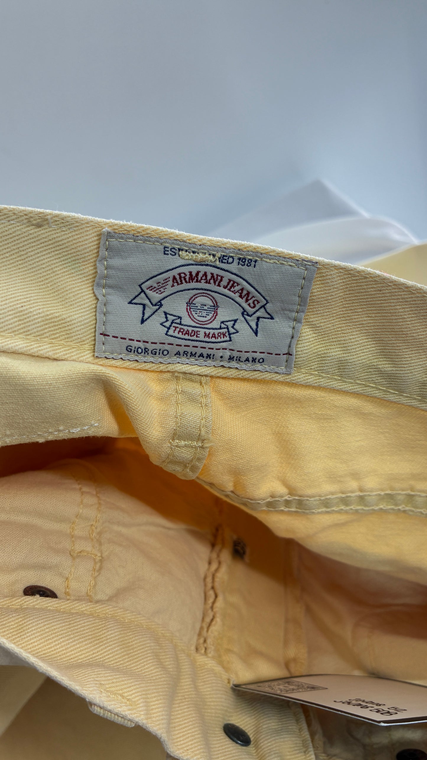 Vintage GIORGIO ARMANI Baby Yellow High Waisted Jeans with 80s Jacron Made in Italy  (29)
