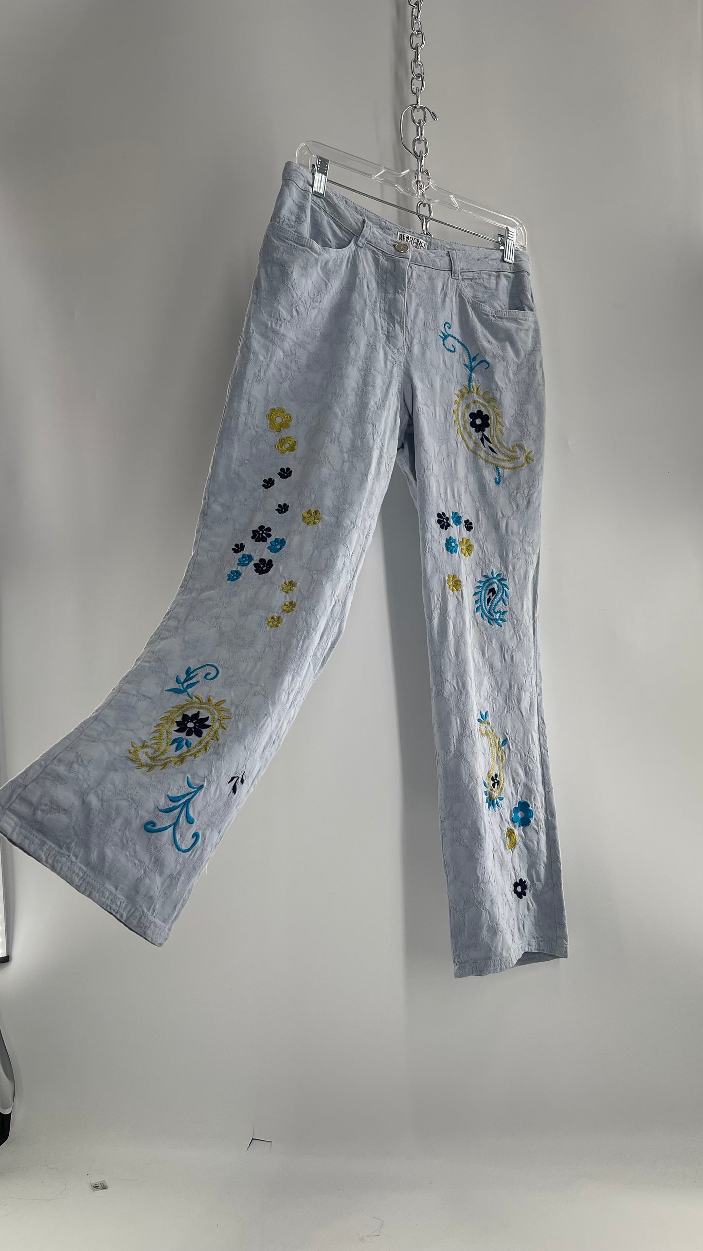 Vintage DEMOCRACY Embroidered, Textured Kickflares (8 Petite)