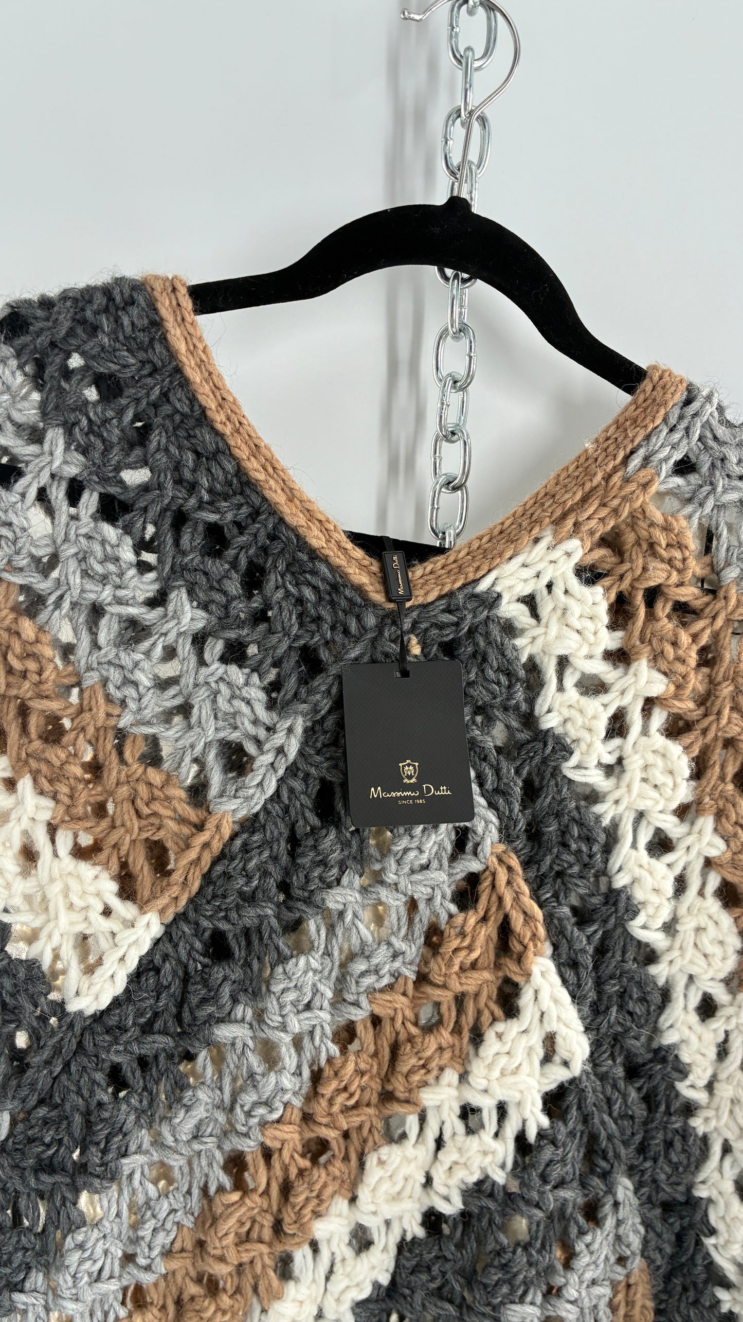 MASSIMO DUTTI Neutral Fringe-lined, Knit Poncho with Tags Attached (Small)