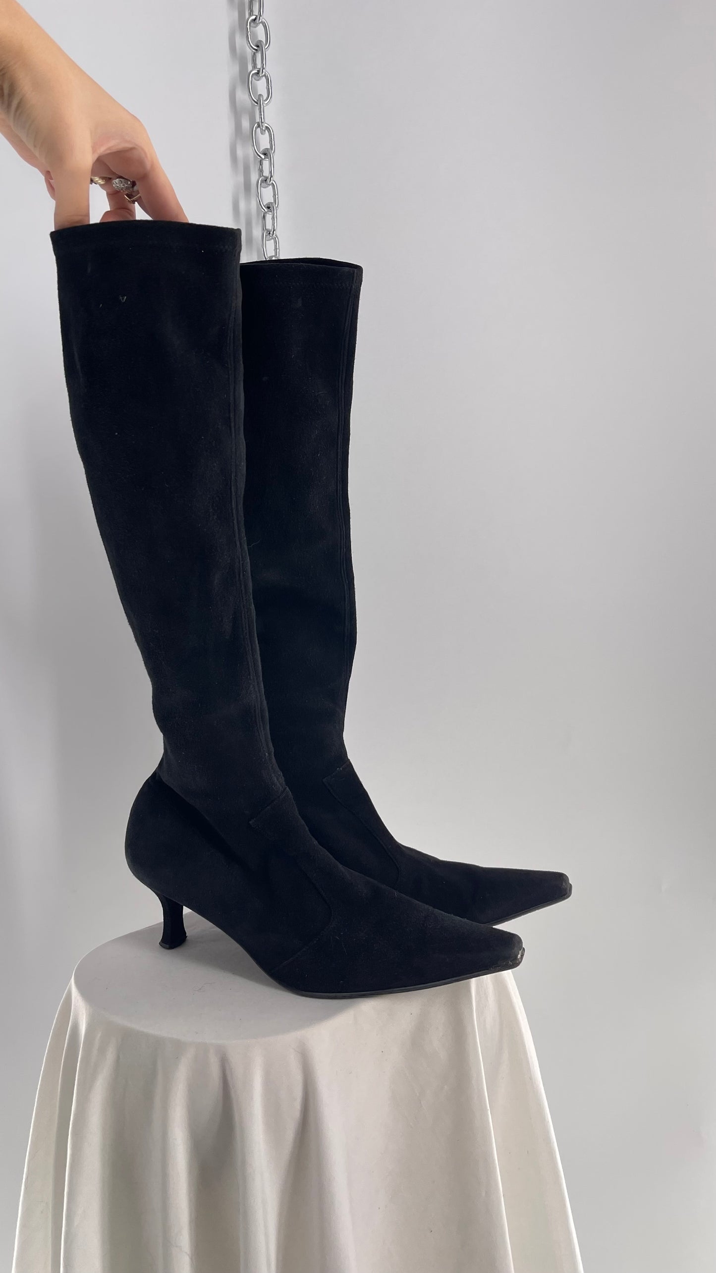 Vintage 1990s Stuart Weizmann Black Suede Leather Kitten Heel Pointed Toe Knee Highs (8.5)